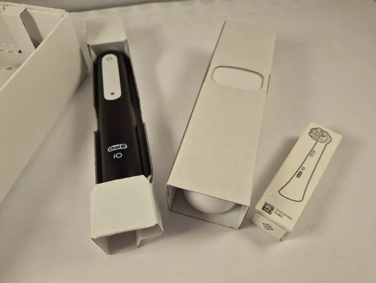 szczoteczka-magnetyczna-oral-b-io-3-czarna-igla-stan-11323-246510