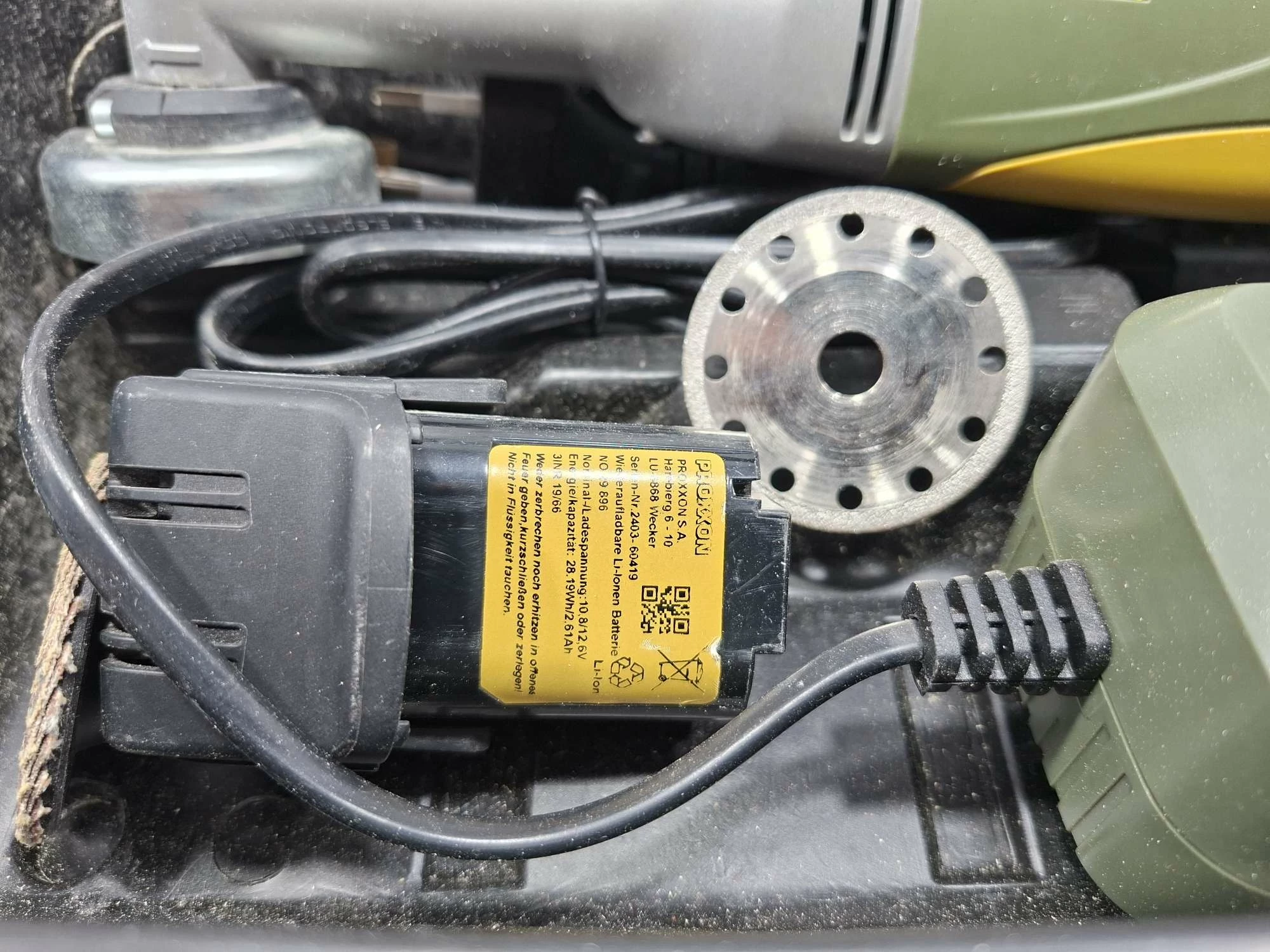 szlifierka-katowa-lhwa-proxxon-29815-108v-rodzaj-zasilania-128529-1