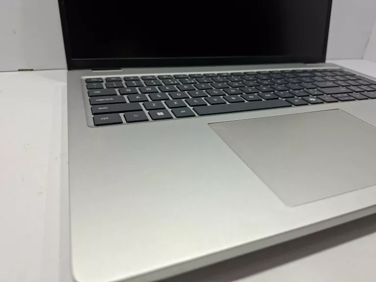 laptop-dell-pro-16-plus-i7-ultra-32-gb-ram-512-ssd-ean-gtin-5902002303545