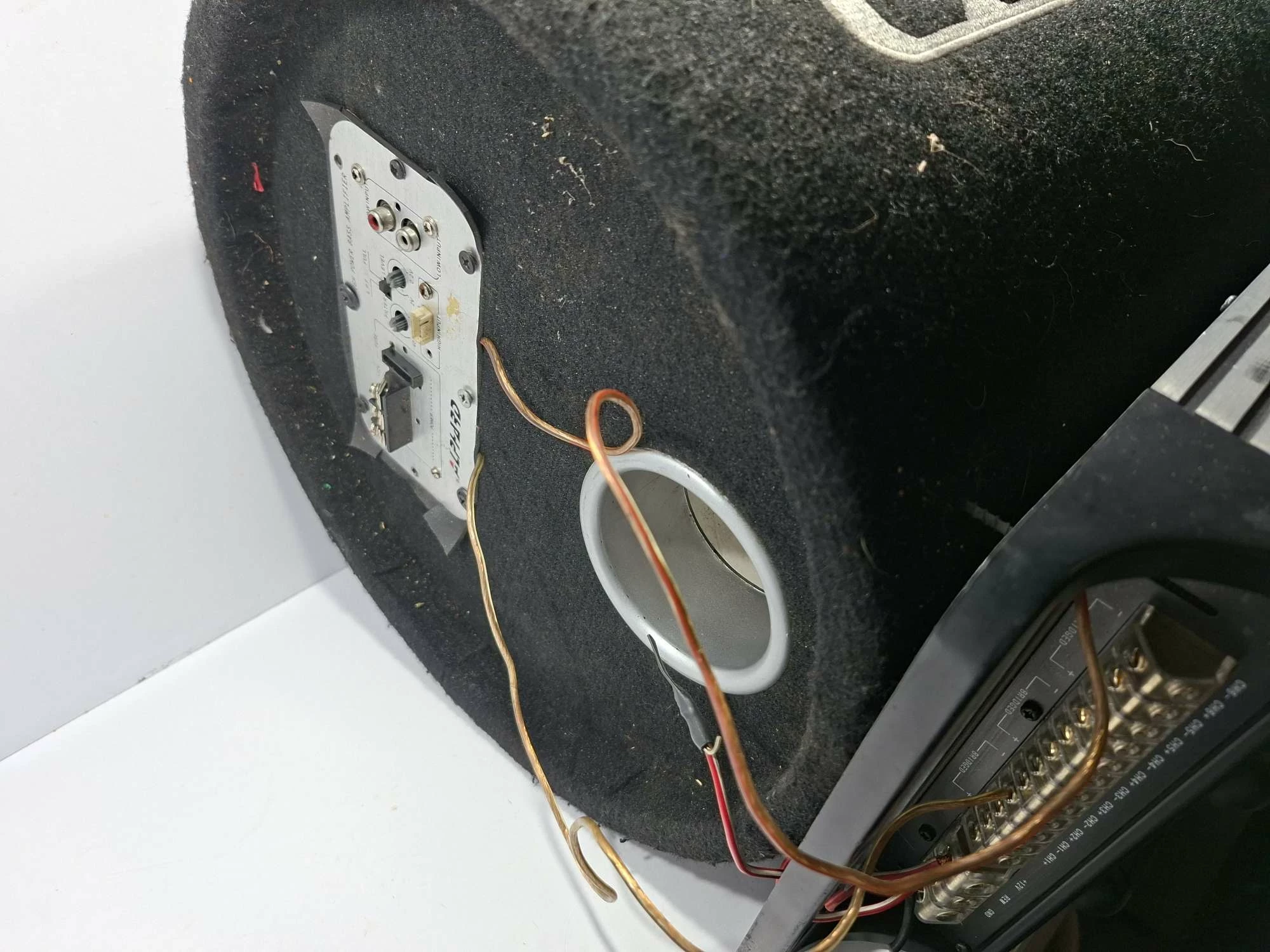 wzmacniacz-samochodowy-pro-1300-glosnik-stan-11323-2