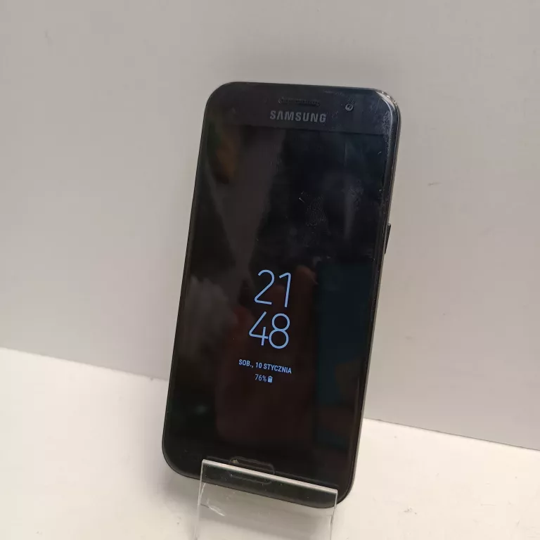 telefon-samsung-galaxy-a3-2017-osiedle-teatralne-3u15-krakow