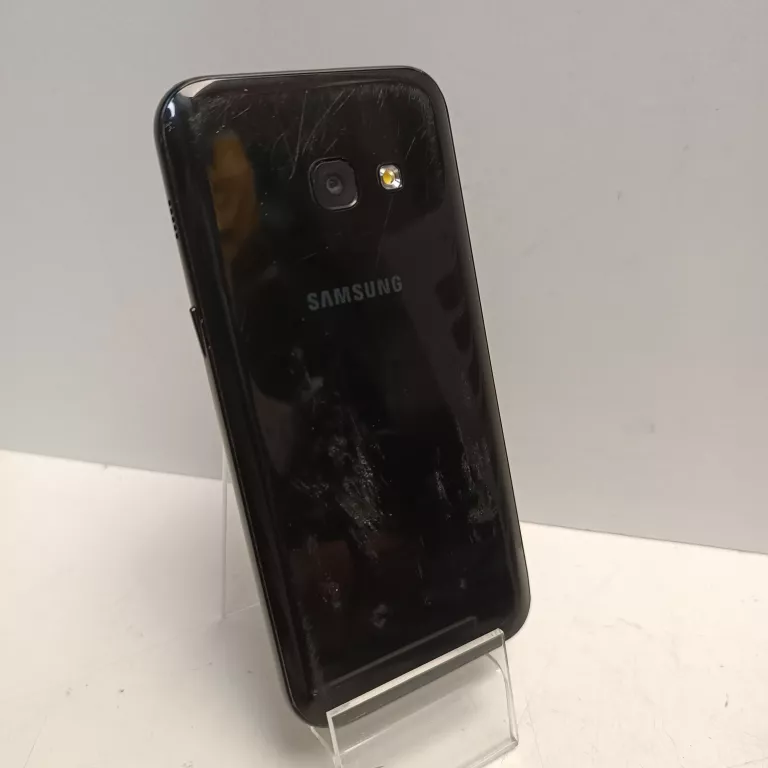 telefon-samsung-galaxy-a3-2017-przekatna-ekranu-470