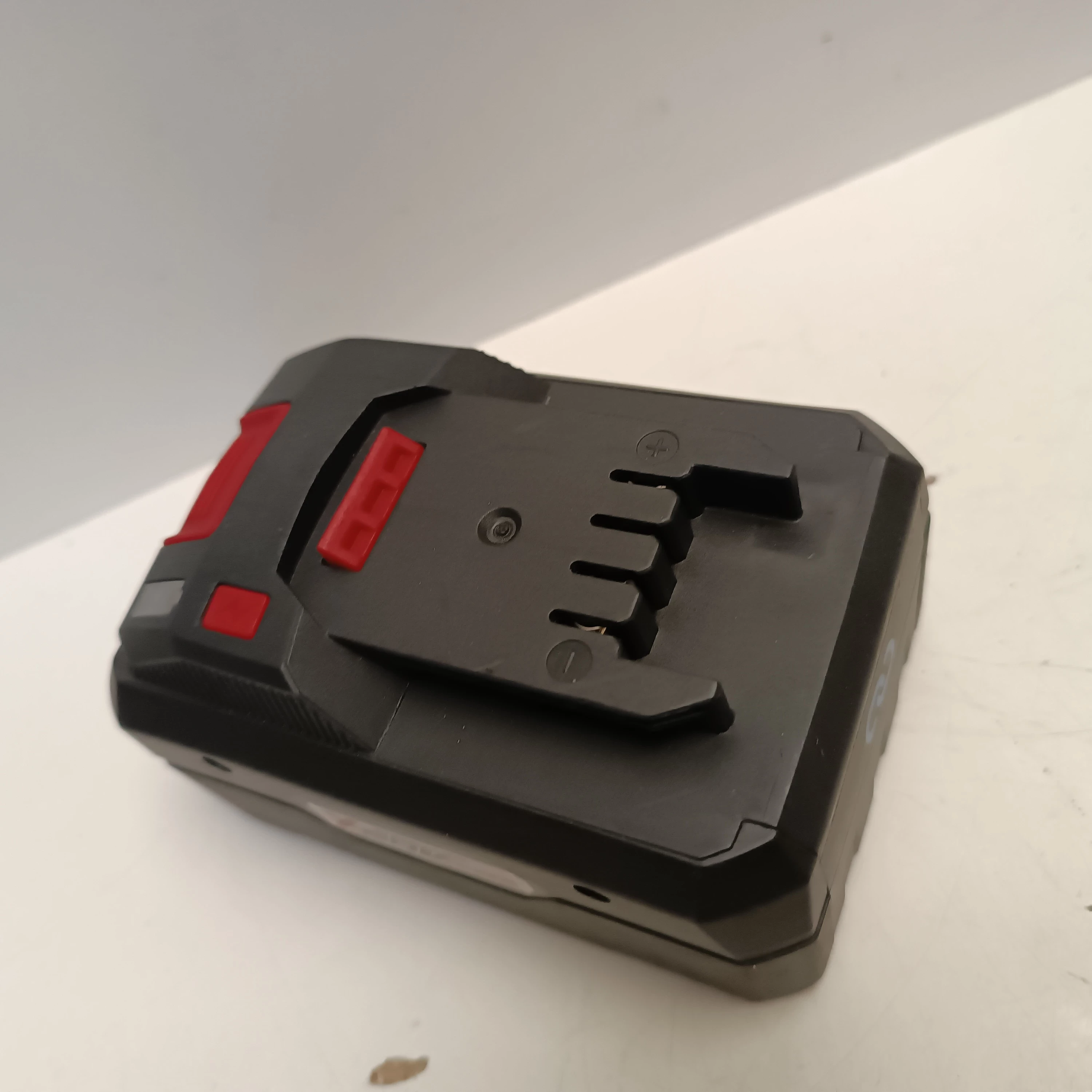 akumulator-parkside-performance-smart-20-v-8-ah-marka-248811-951182