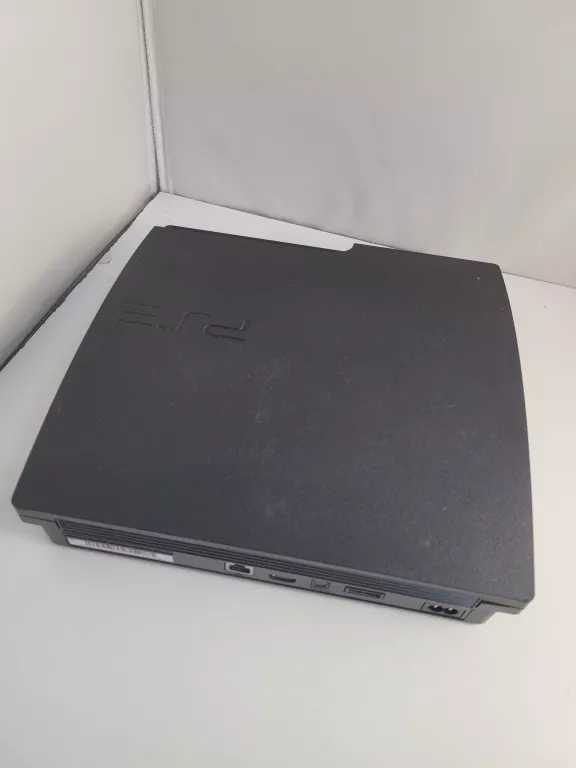 konsola-sony-playstation-3-cech-3004a-liczba-kontrolerow-w-zestawie-205994-225554