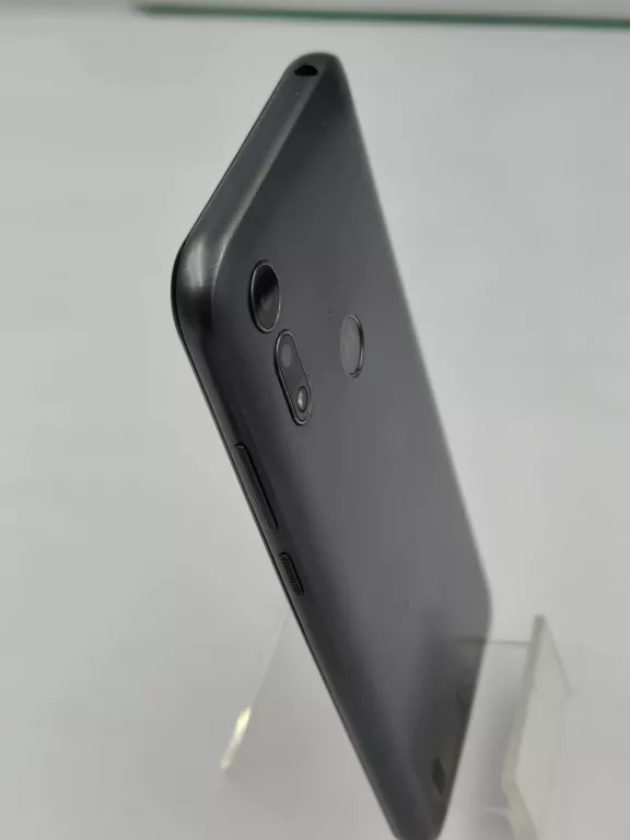 telefon-motorola-moto-e6s-332-gb-stan-11323-2