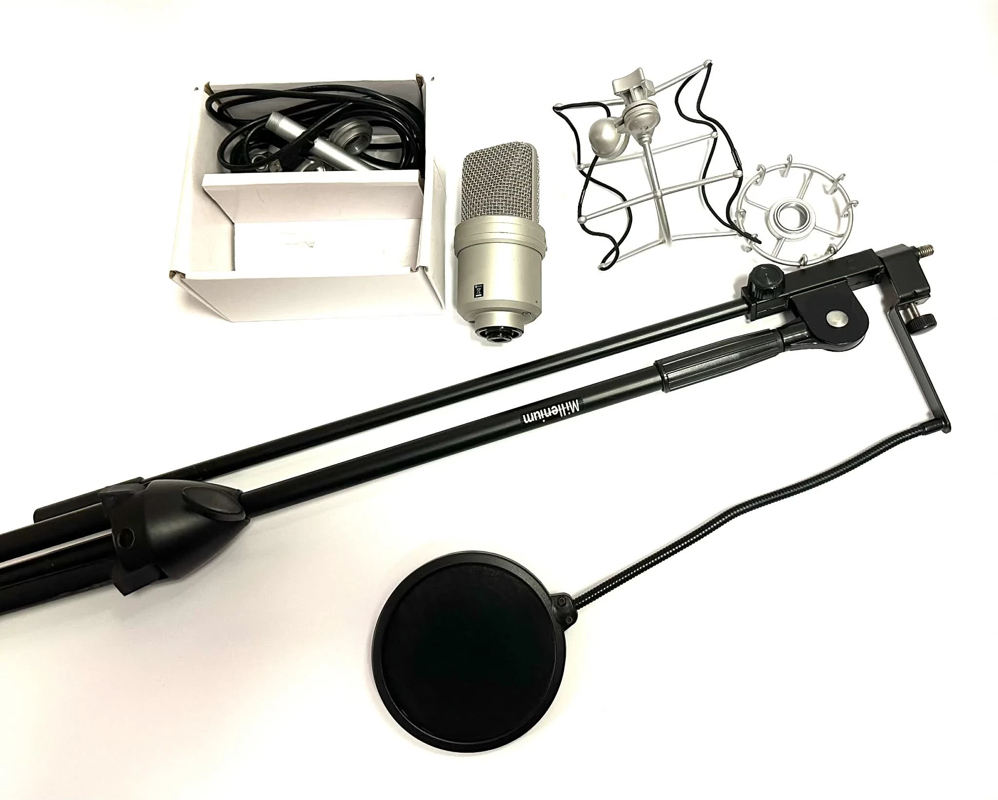 mikrofon-pojemnosciowy-samson-g-track-usb-z-uchwytem-i-statywem-rodzaj-247770-767493