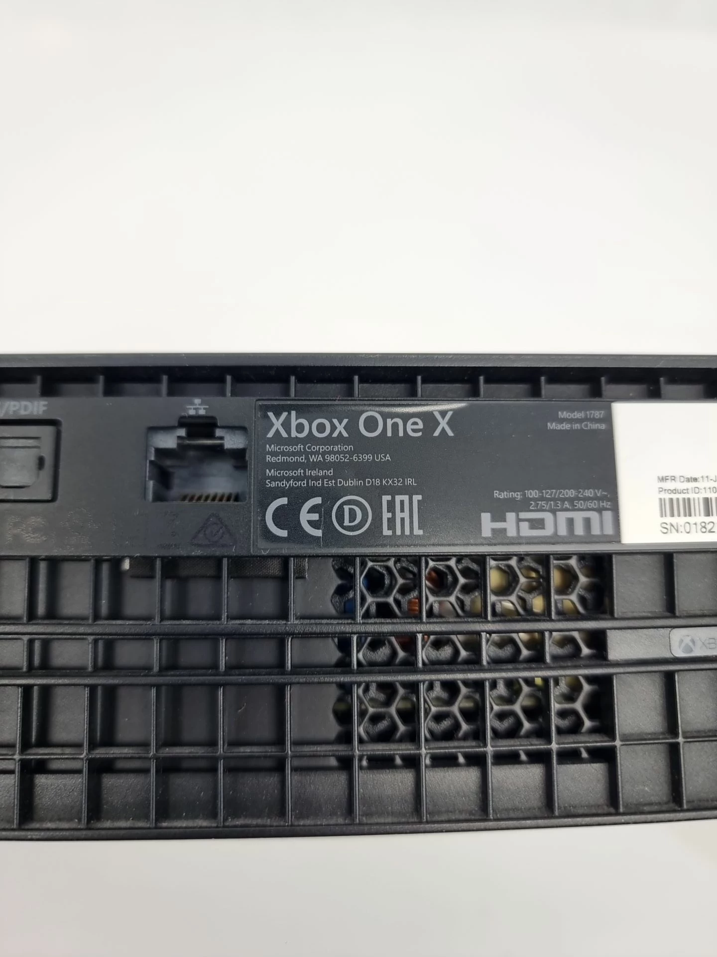 konsola-microsoft-xbox-one-x-1tb-liczba-kontrolerow-w-zestawie-205994-225550