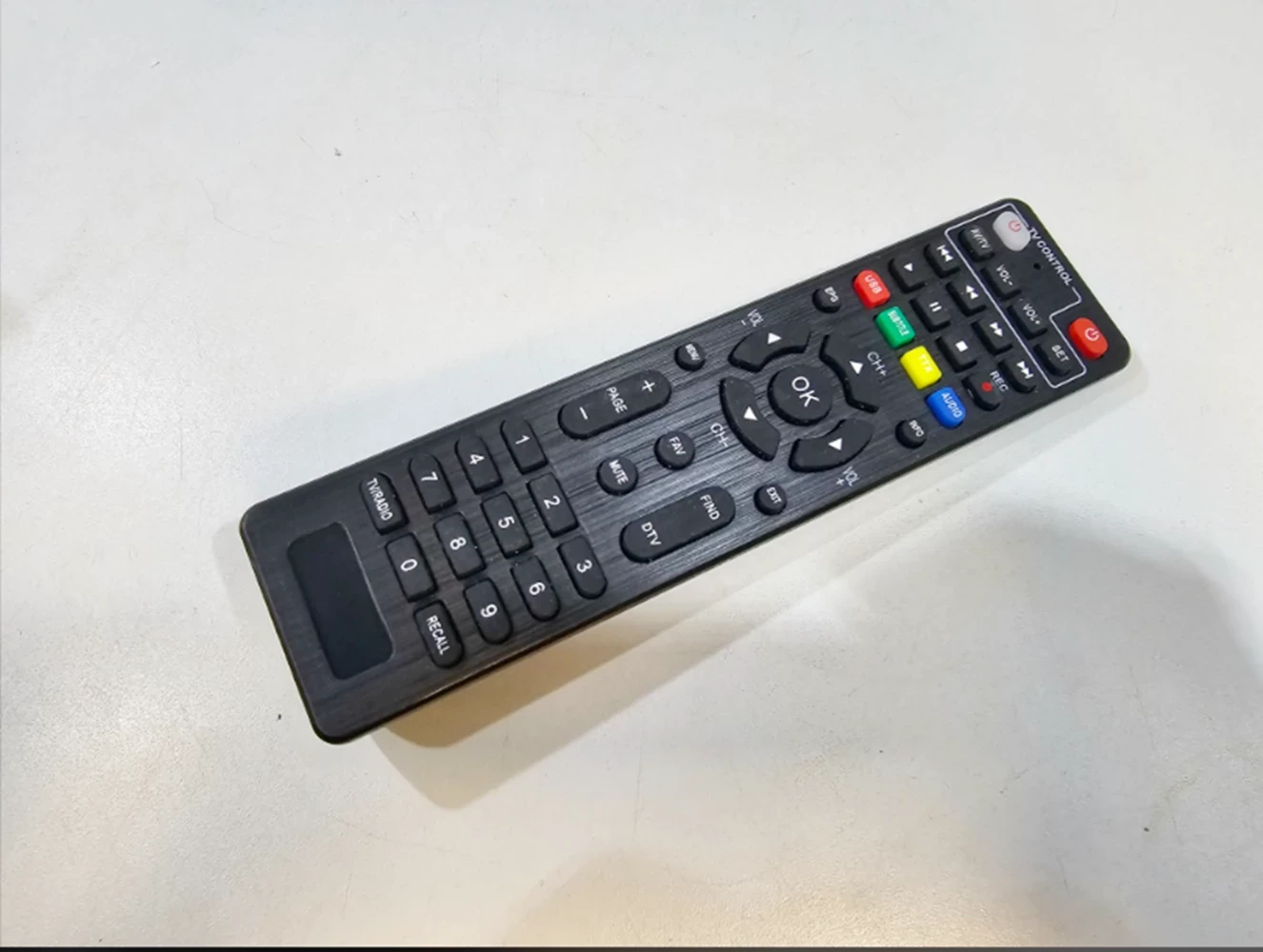 tuner-dekoder-kablowki-dvb-c-dvb-t2-telewizji-cyfrowej-tv-naziemnej-opticu-model-nytrobox-nse