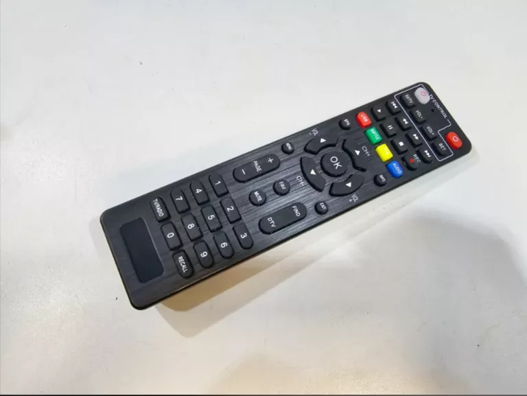 tuner-dekoder-kablowki-dvb-c-dvb-t2-telewizji-cyfrowej-tv-naziemnej-opticu-model-nytrobox-nse