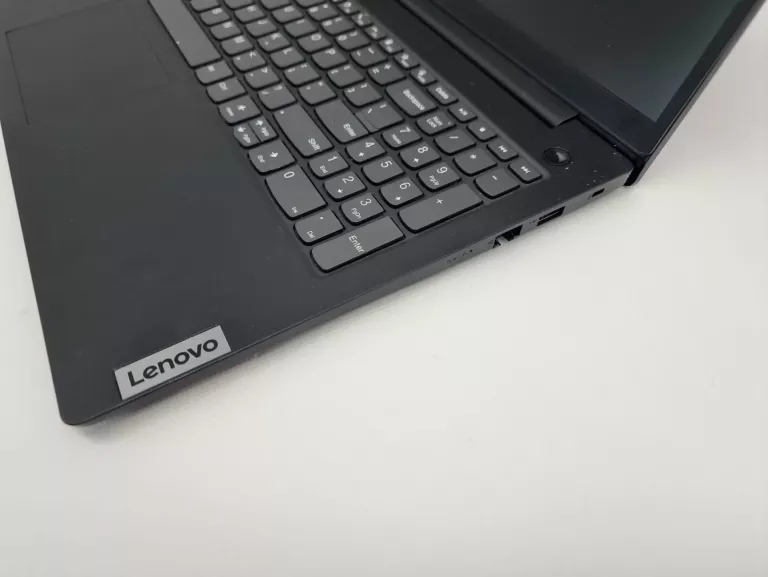 laptop-lenovo-v15-g2-i3-11th-8256gb-przekatna-ekranu-1560