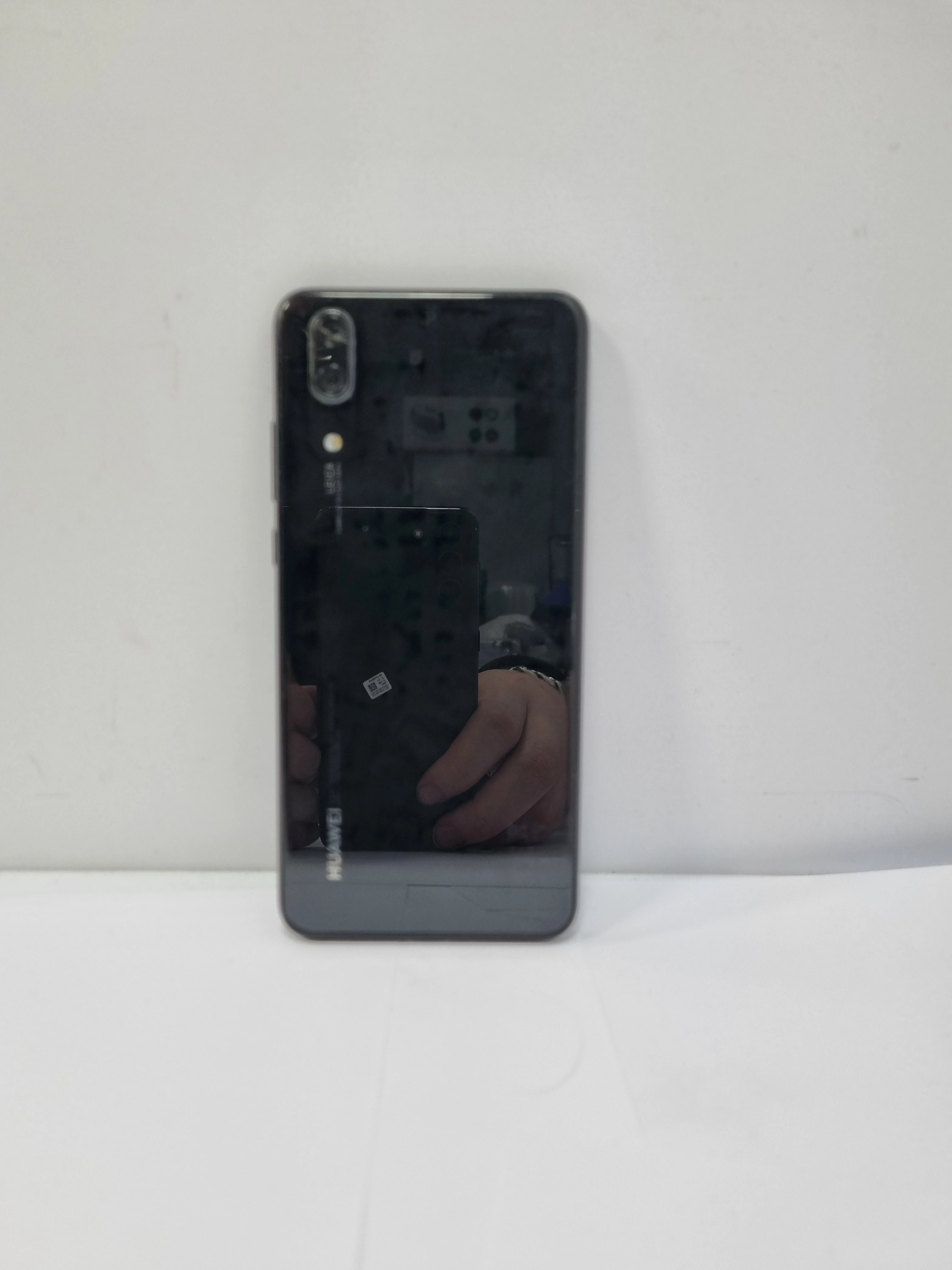 telefon-huawei-p20-4128-gb-ean-gtin-6901443213269