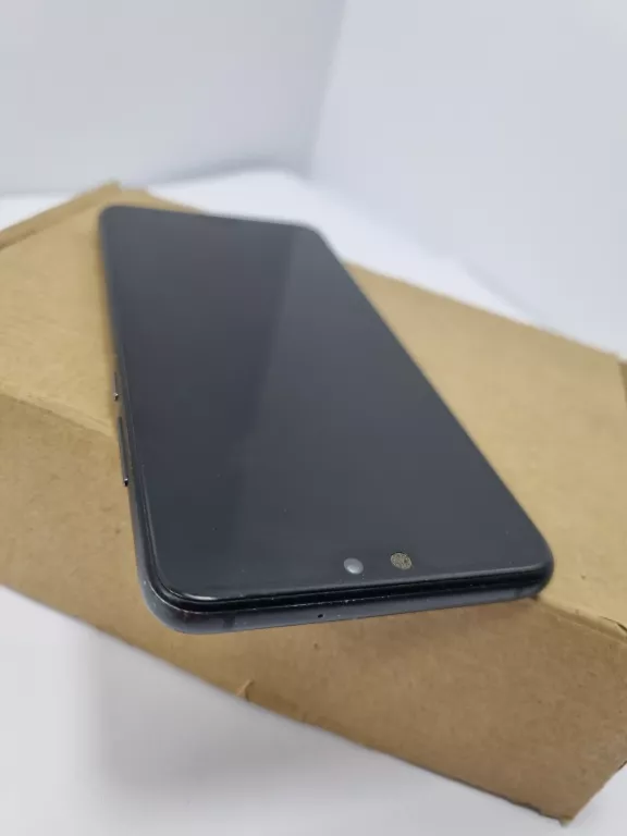 telefon-huawei-p20-4128-gb-wbudowana-pamiec-202869-214189