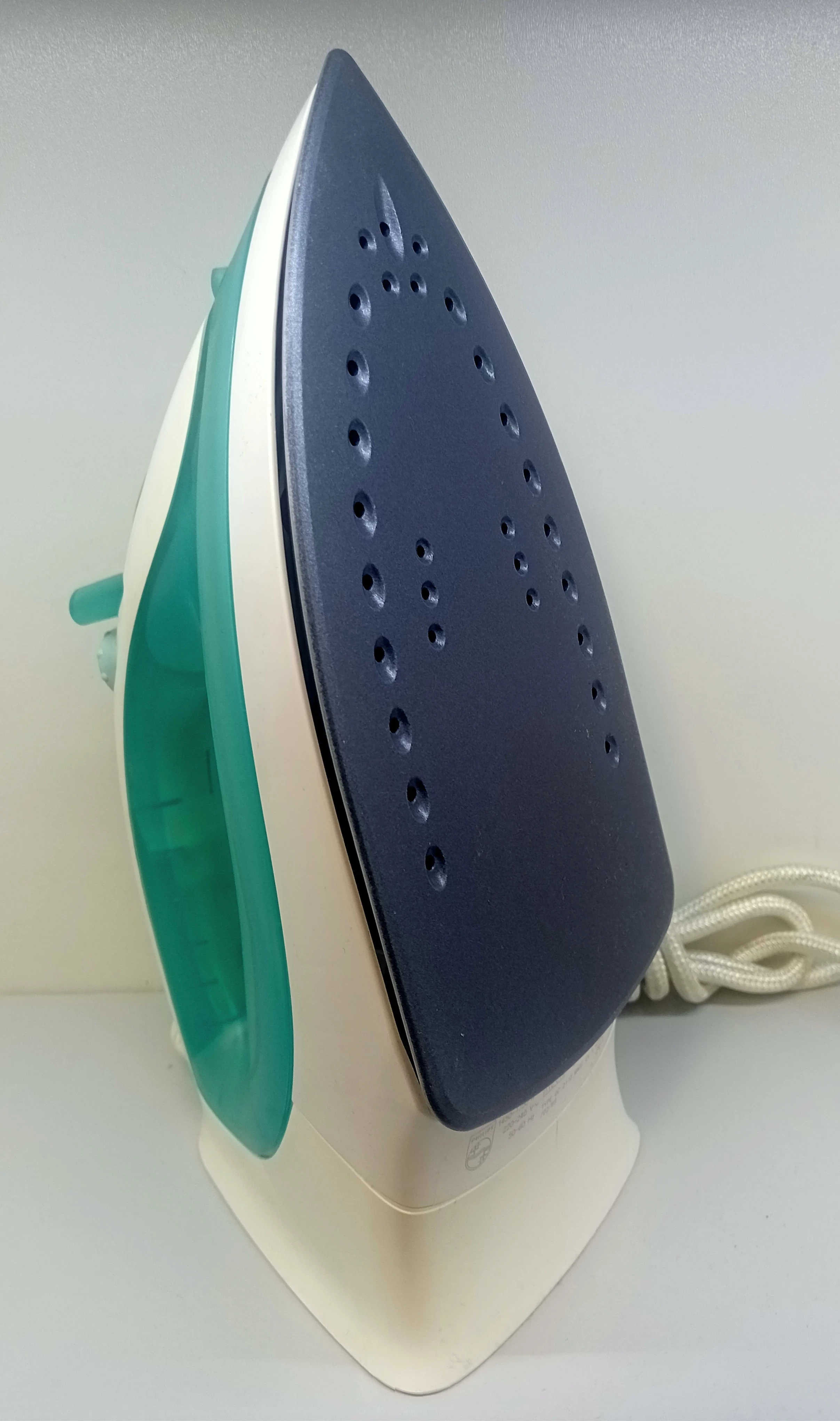 zelazko-philips-mistral-2100-stan-11323-2