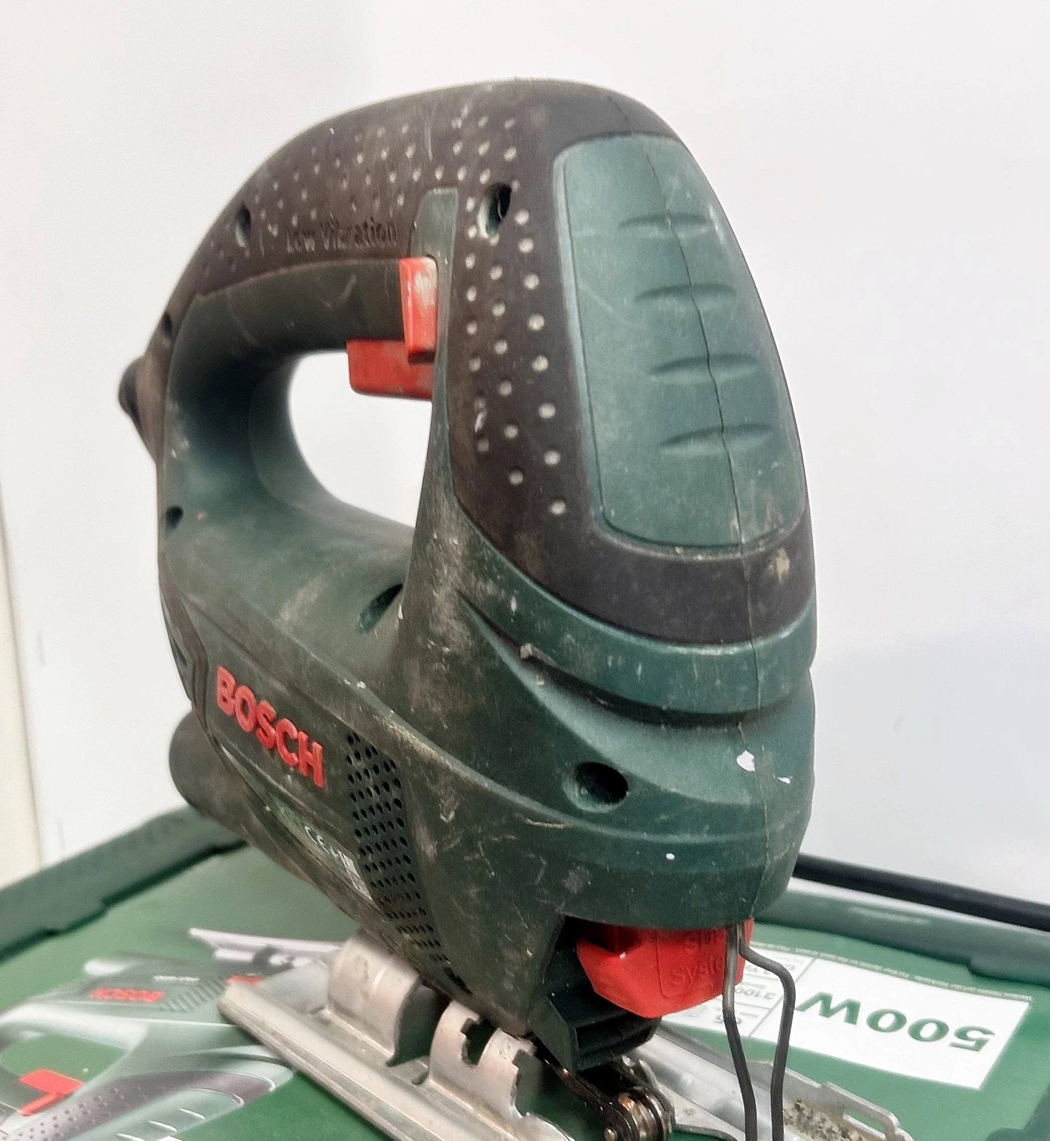 wyrzynarka-bosch-pst-650-komplet-mocowanie-brzeszczotu-205041-222245