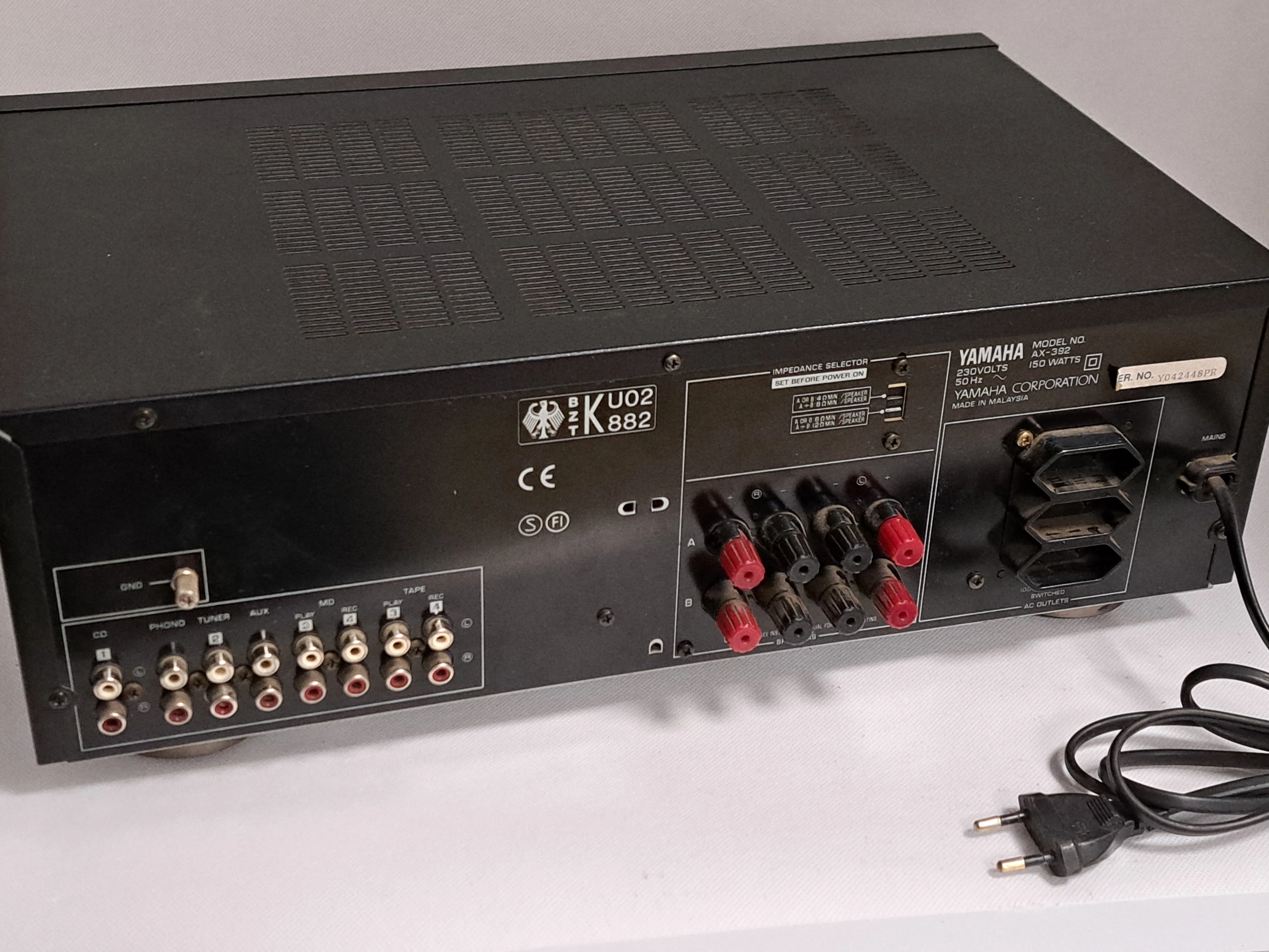 wzmacniacz-yamaha-ax-392-kod-producenta-ax-392