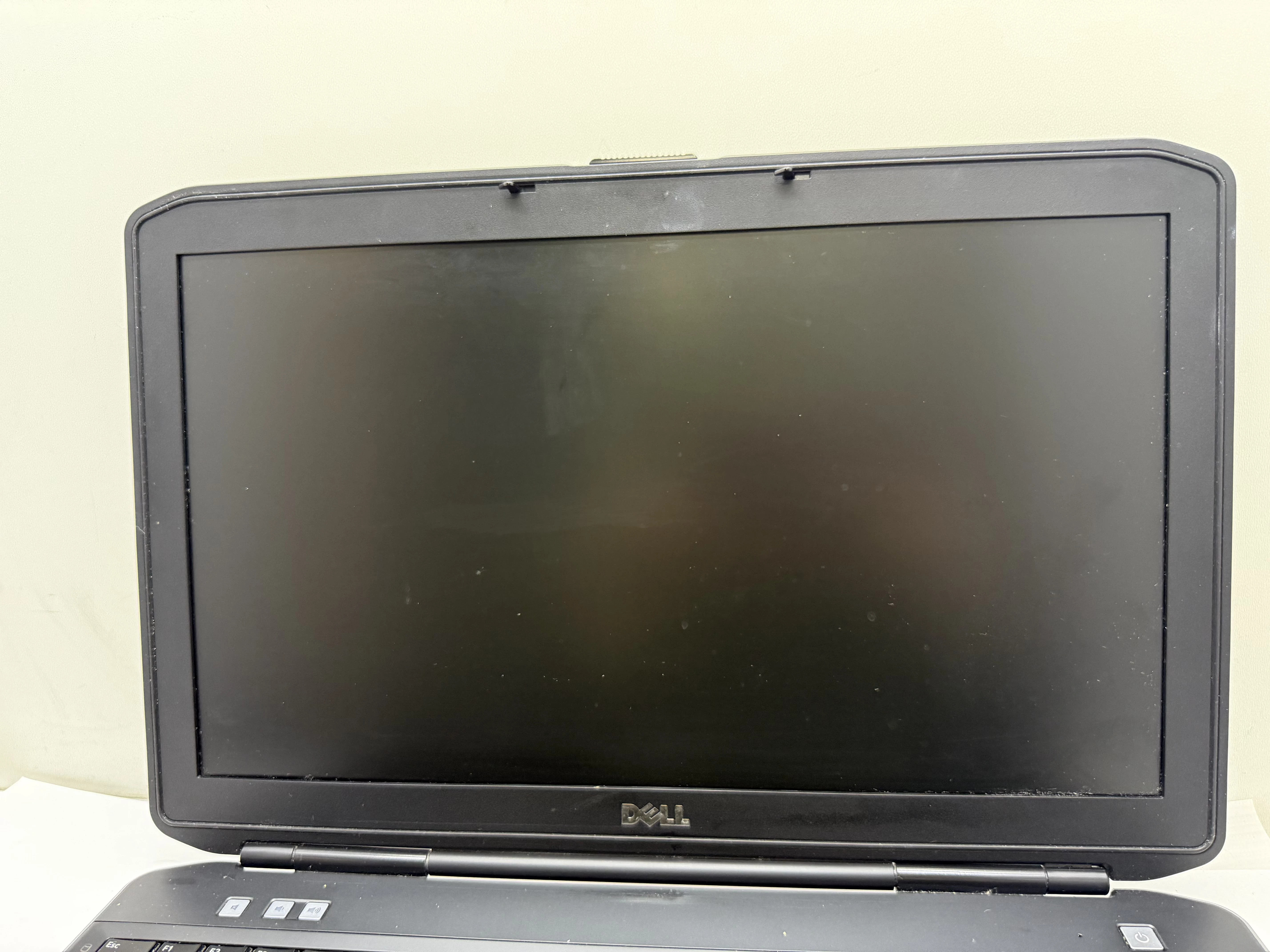 laptop-dell-latitude-e5530-win-10-pro8gbram128gbssdi5-3340m-stan-11323-2
