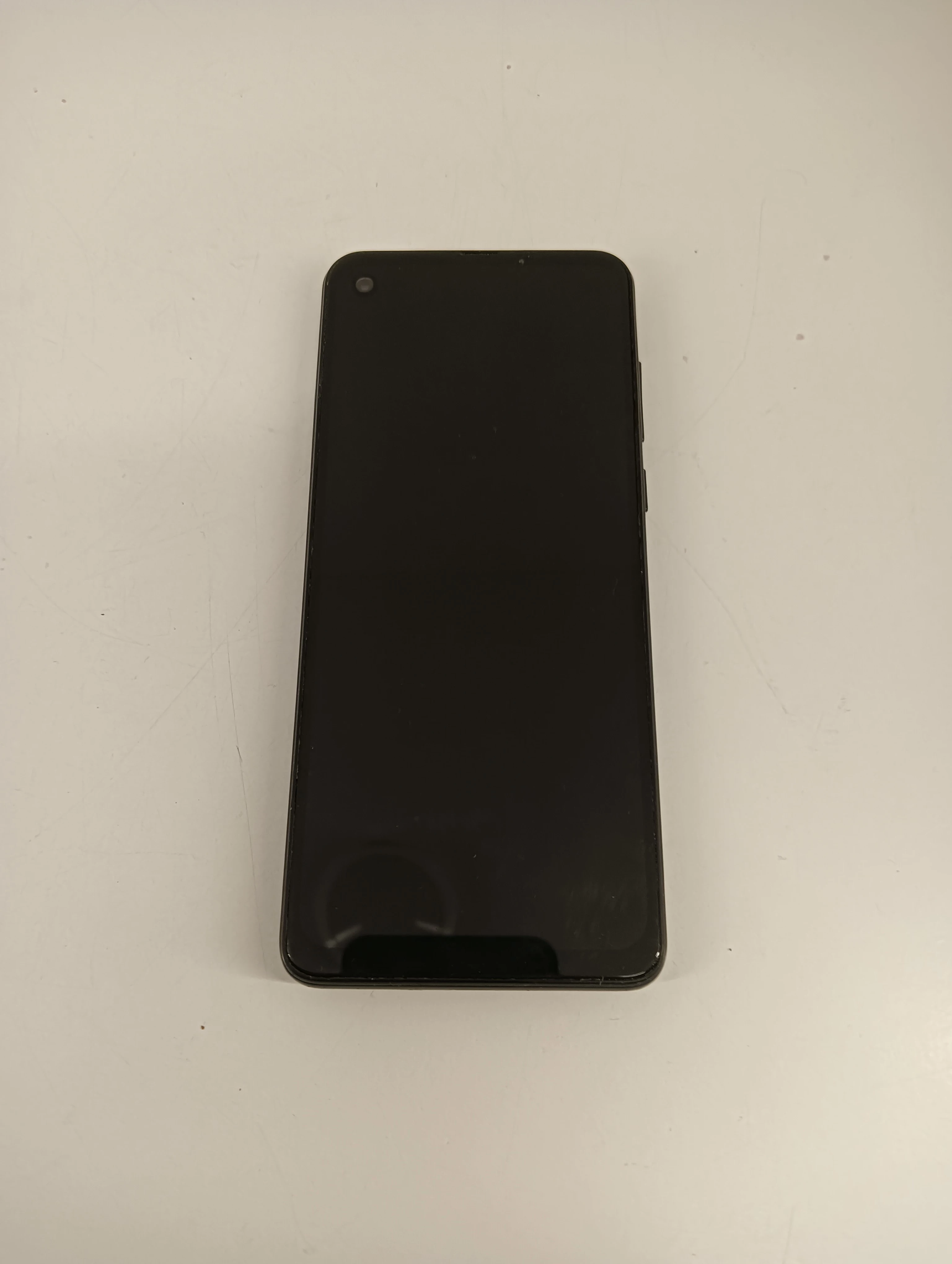 telefon-motorola-one-vision-xt1970-3-stan-11323-2