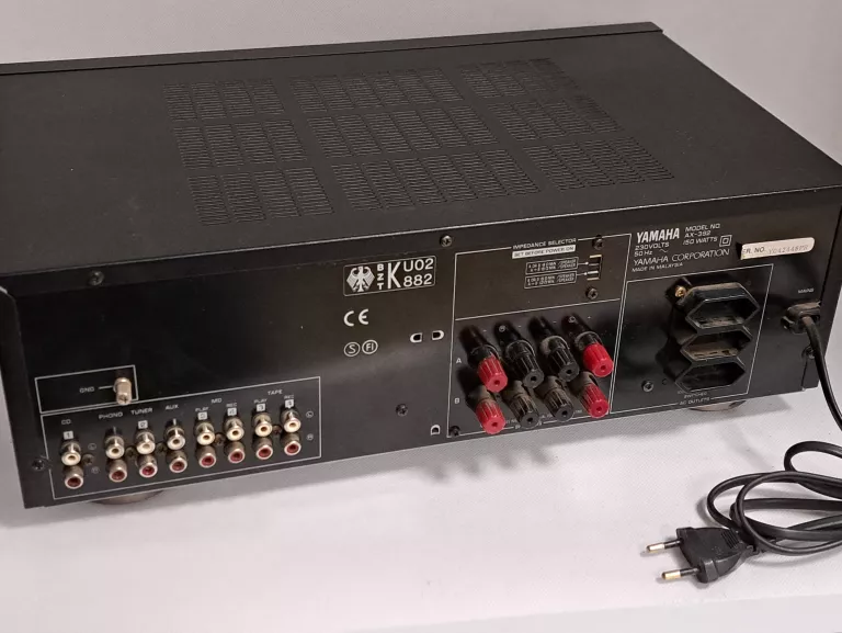 wzmacniacz-yamaha-ax-392-kod-producenta-ax-392