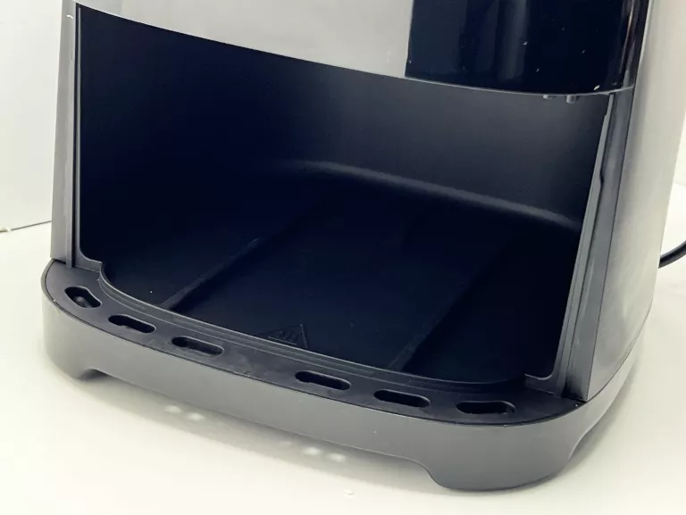 frytkownica-beztluszczowa-airfryer-masterpro-1500w-42l-kolor-dominujacy-129357-3