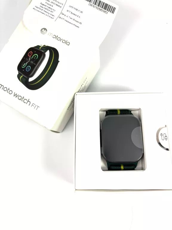 smartwatch-motorola-moto-watch-fit-trekking-green-rynek-25-wrzesnia