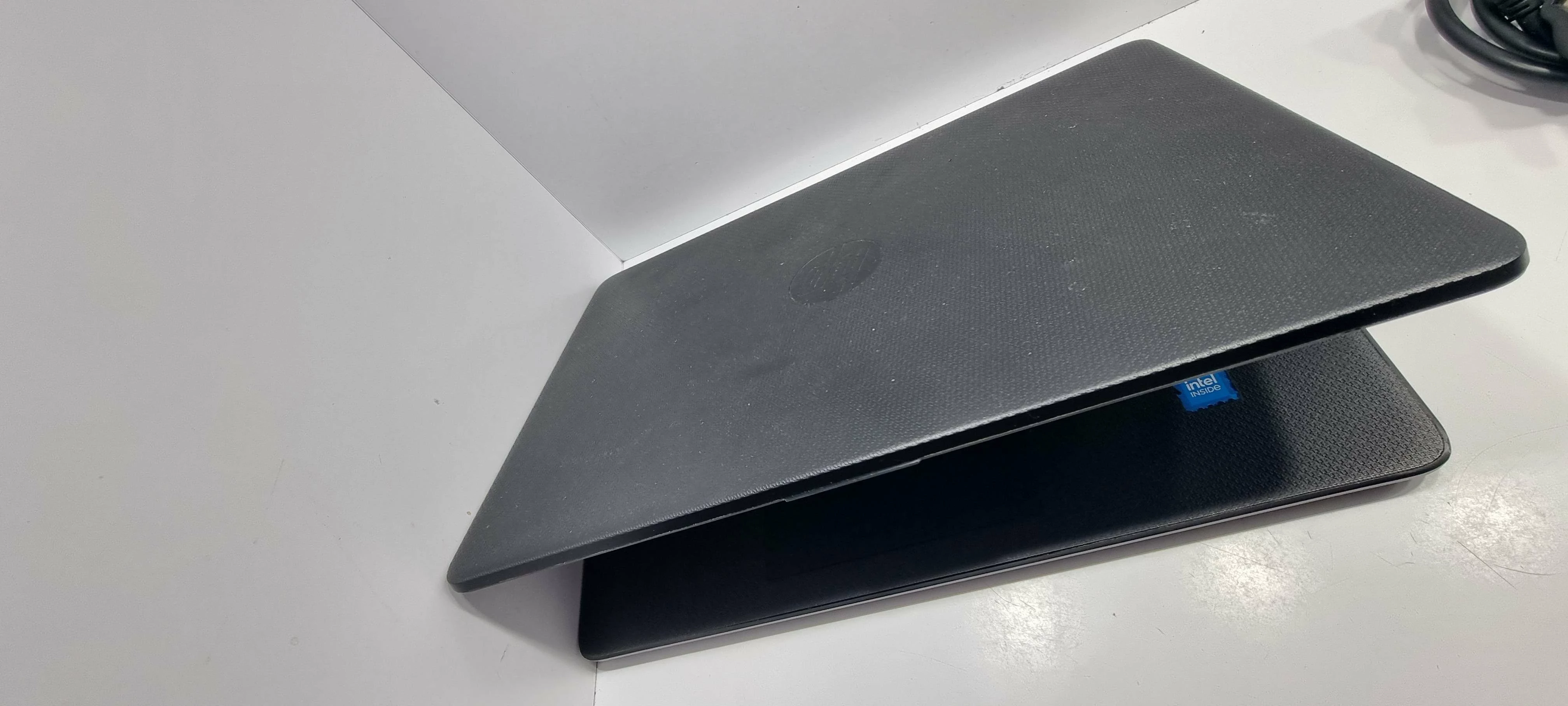 laptop-hp-14s-stan-11323-2