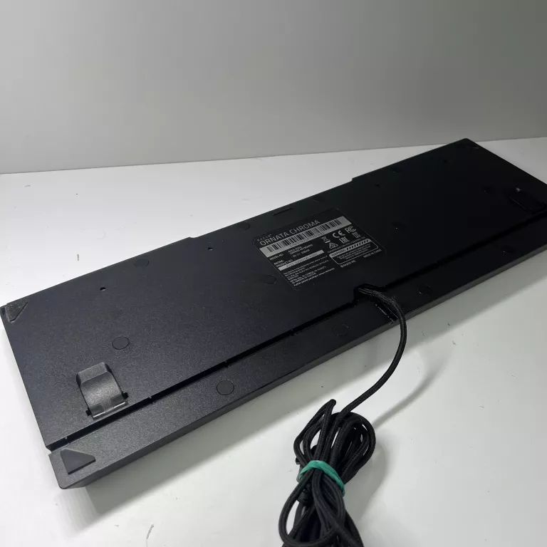 klawiatura-razer-ornata-chroma-rz03-0204-zestaw-interfejs-1247-1