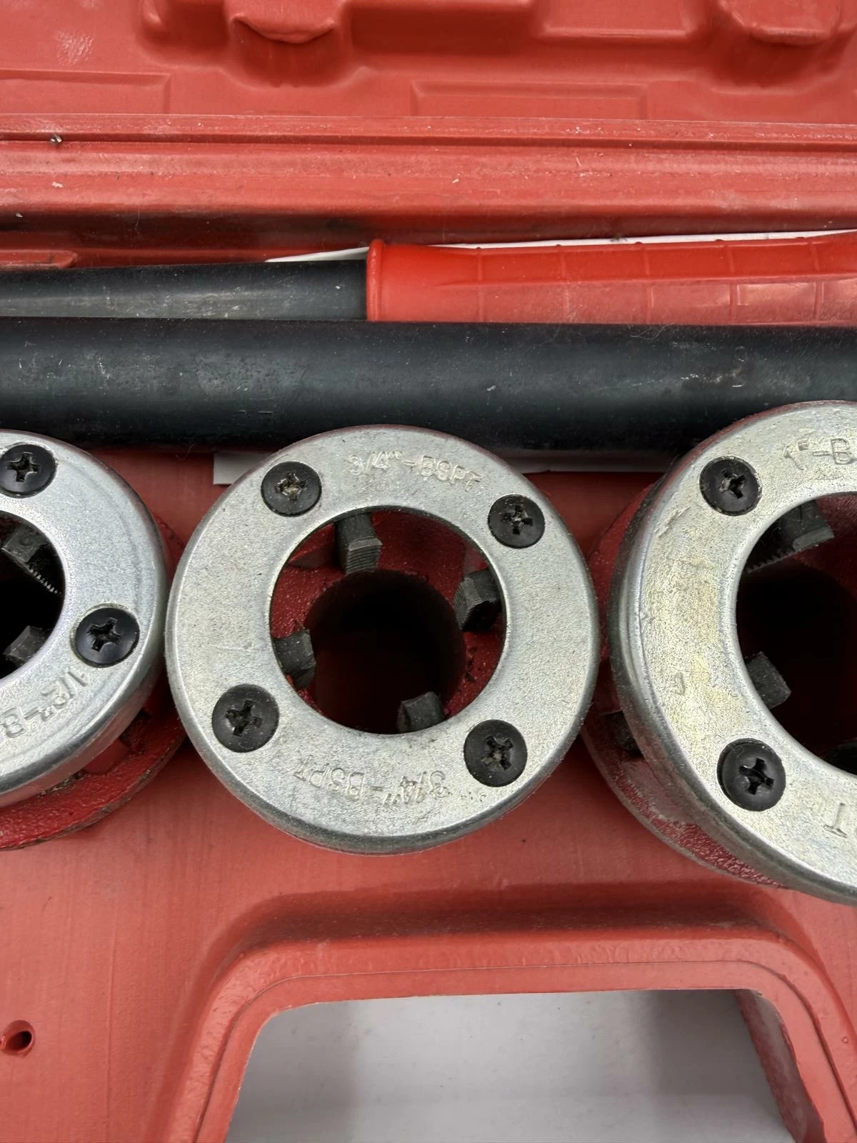 zestaw-gwintownic-mega-38-12-34-1-114-67205-rozmiary-glowic-245209-1