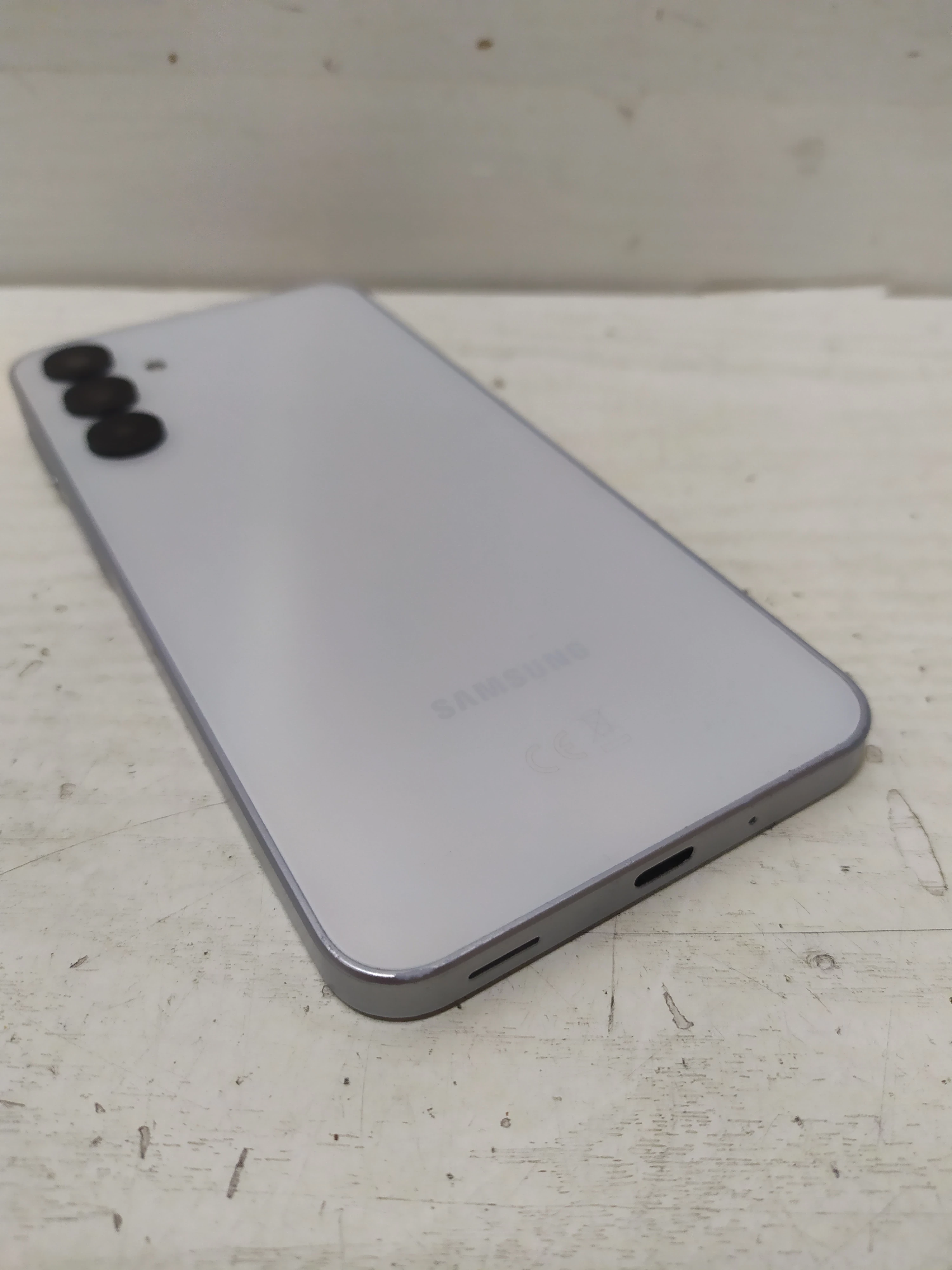 telefon-samsung-galaxy-a16-5g-typ-202685-212929