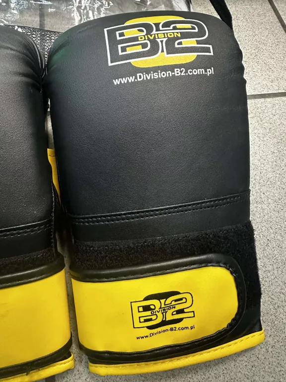 rekawice-bokserskie-przyrzadowe-division-b-2-ean-gtin-5904826094609