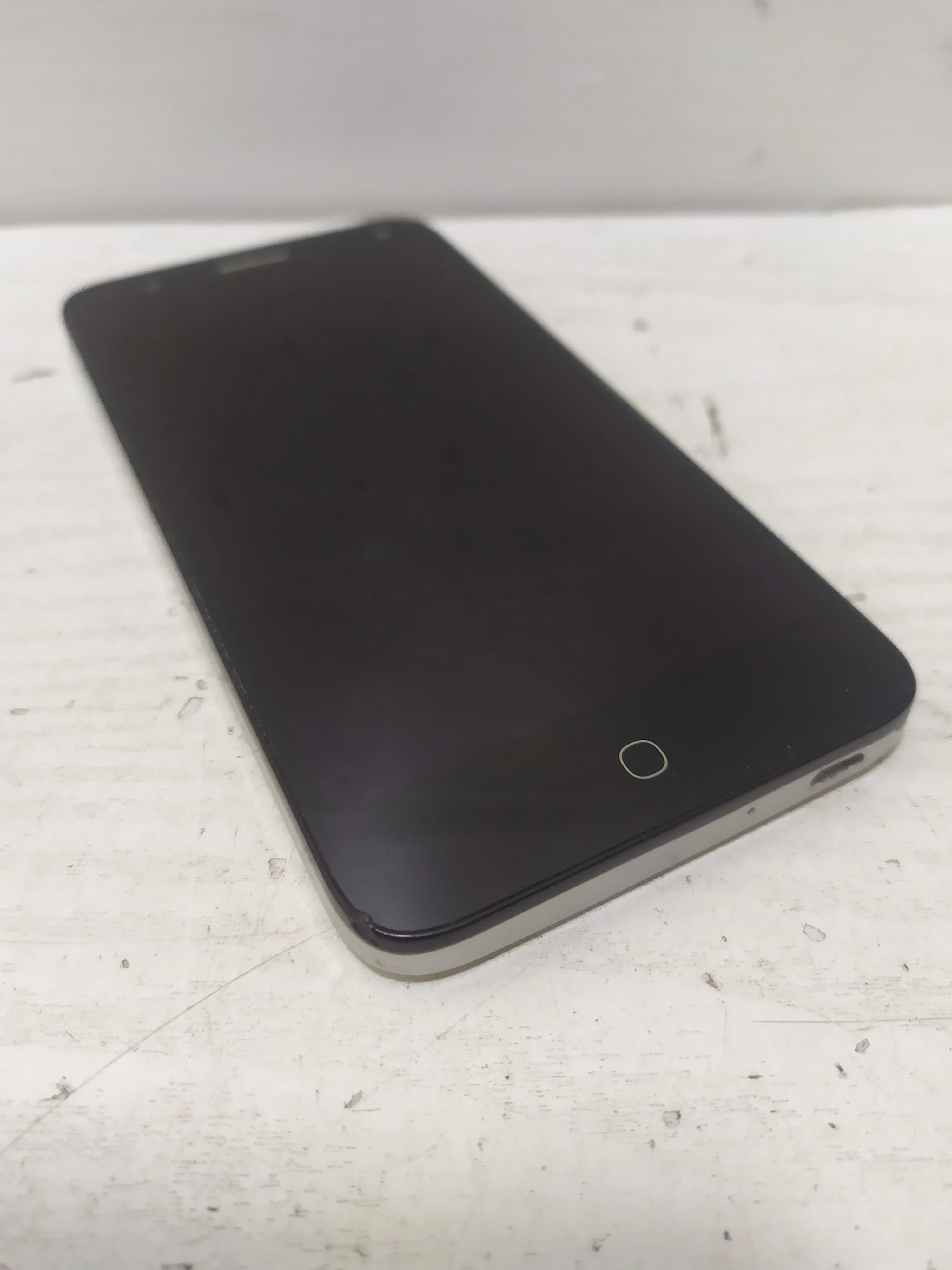 telefon-alcatel-pop4-opis-stan-11323-2