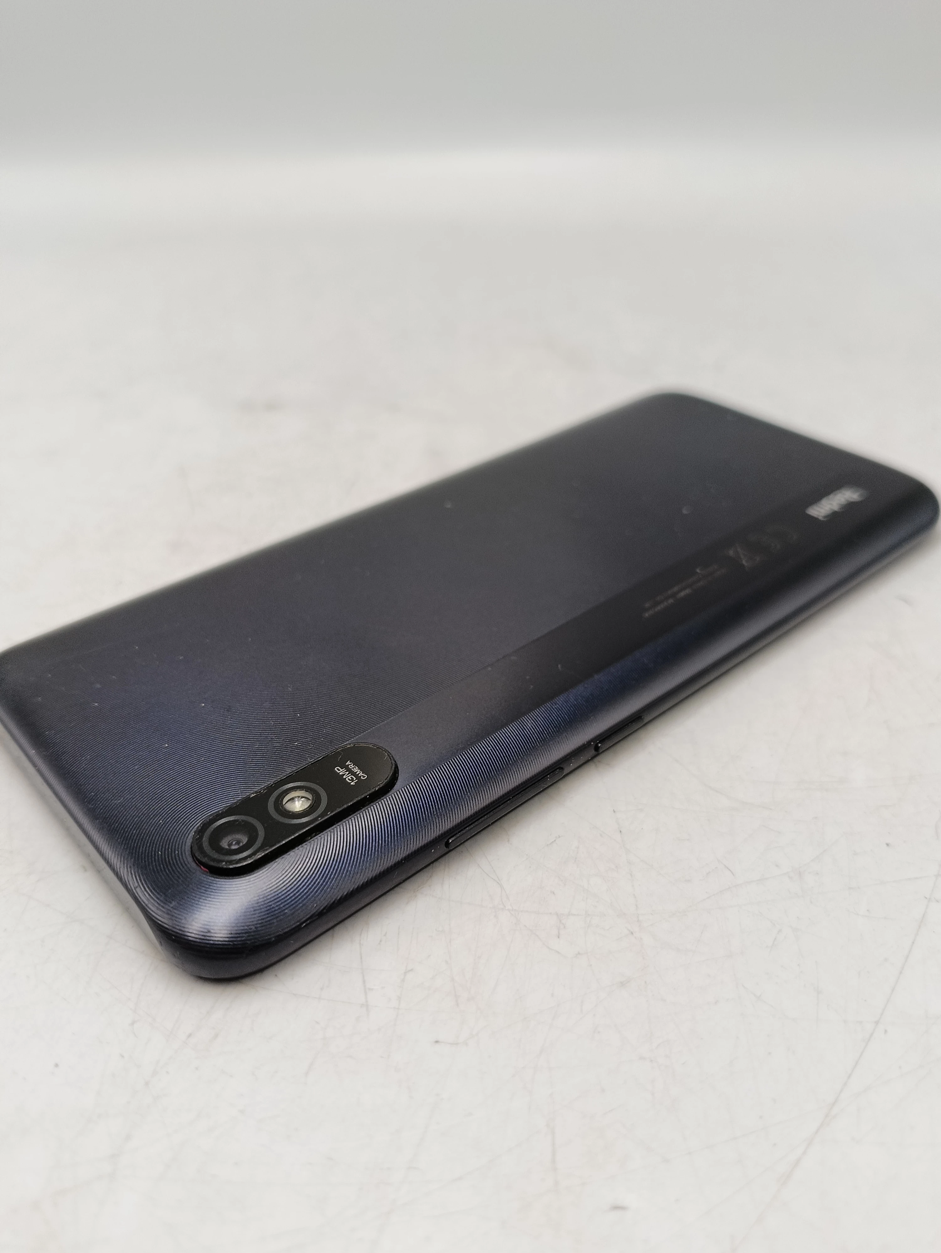 telefon-xioami-redmi-9a-232-czarny-ean-gtin-6934177766862