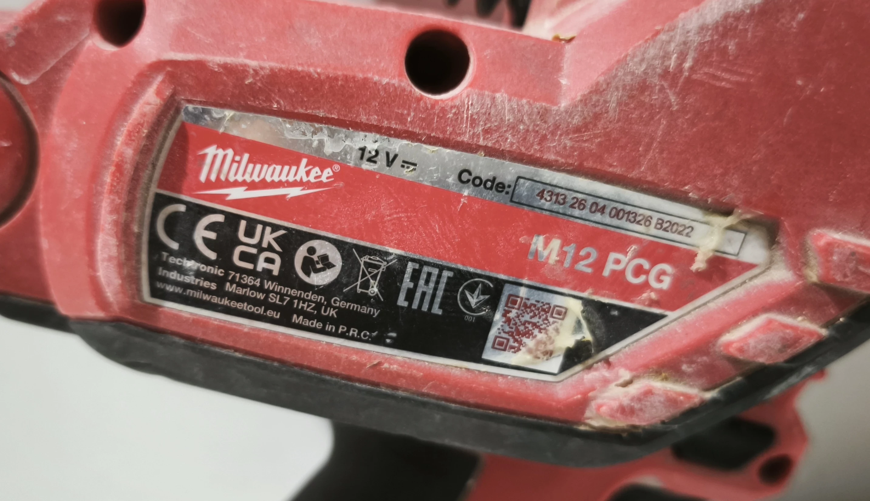 pistolet-do-silikonu-milwaukee-m12-pcg-seria-m12