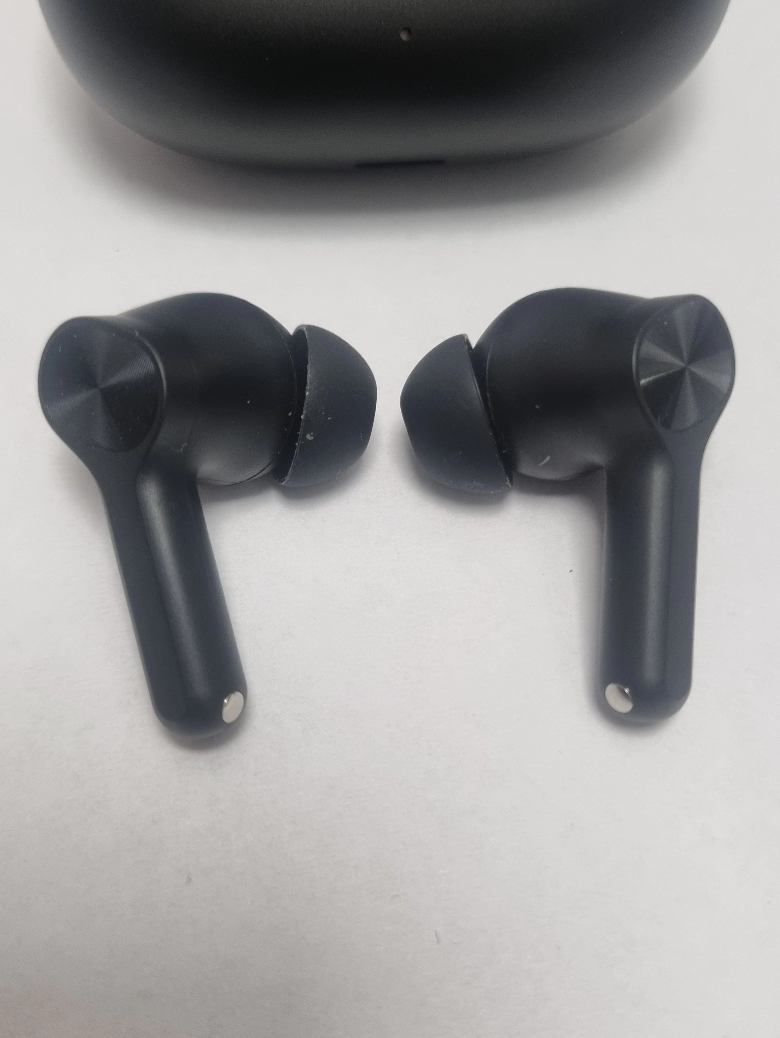 sluchawki-bluetooth-realme-buds-t200-lite-kolor-dominujacy-129357-3