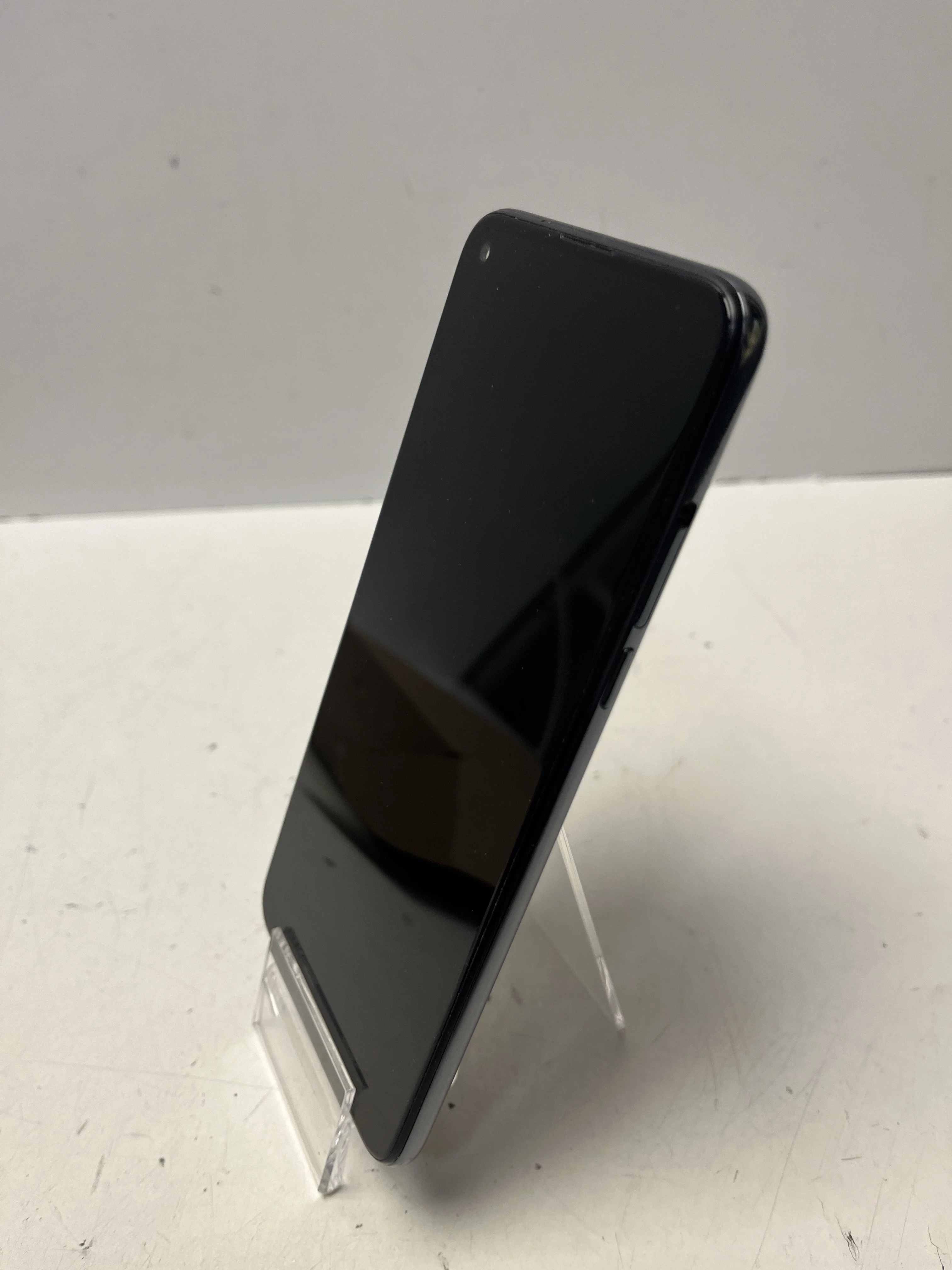 telefon-lg-k61-464gb-ean-gtin-8806087043358