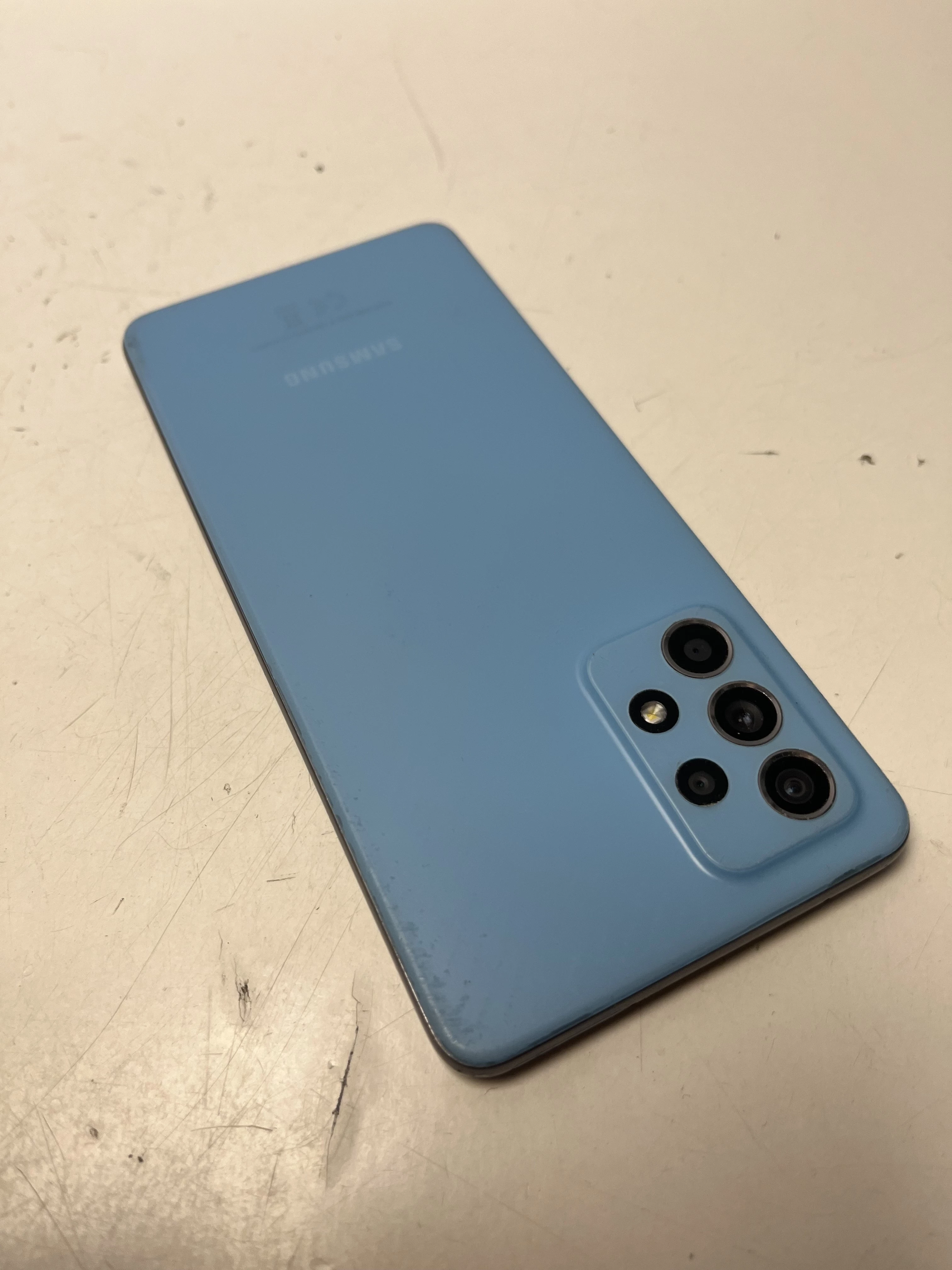 telefon-samsung-galaxy-a52-6128gb-ean-gtin-8806090873980