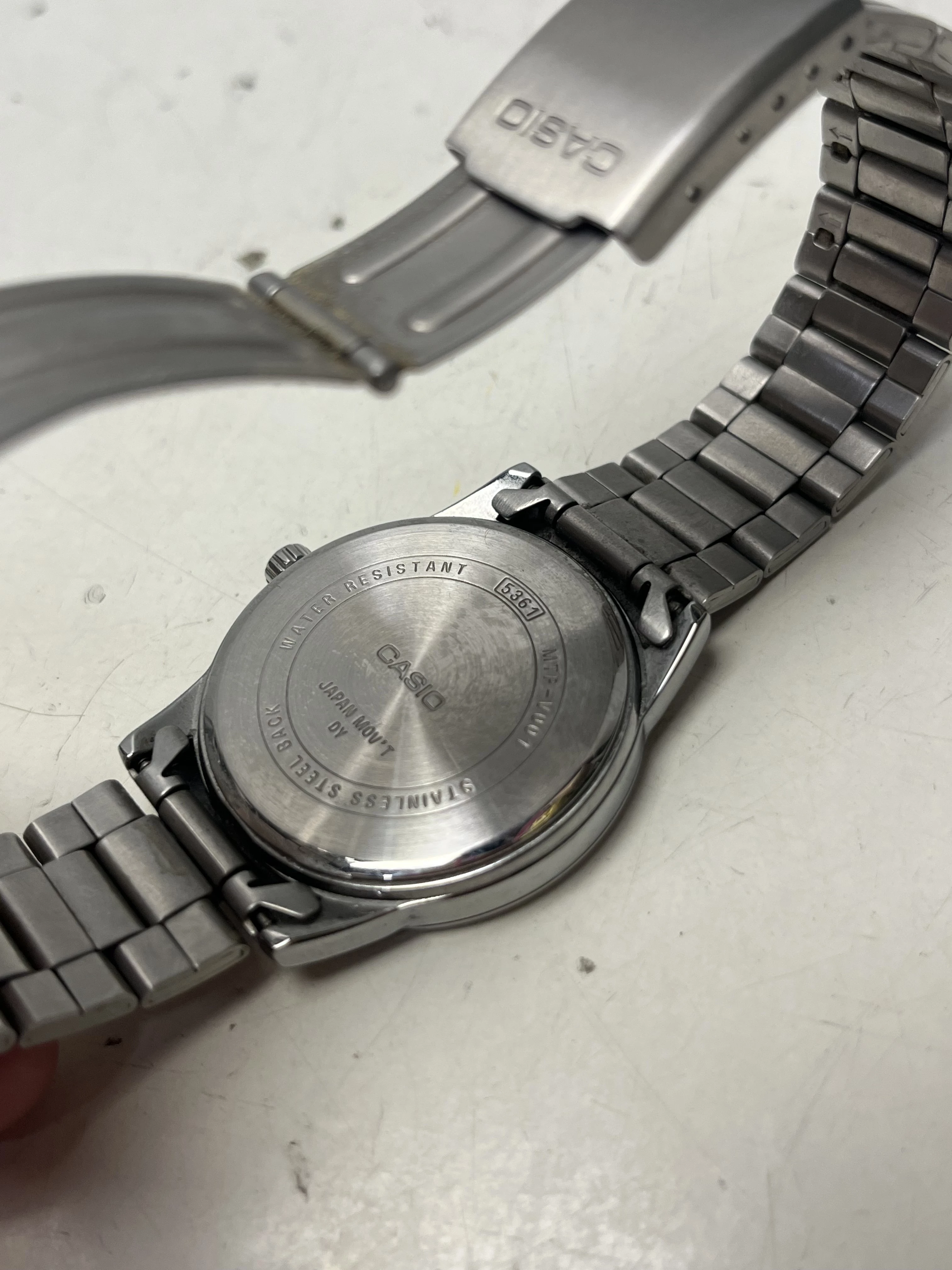 zegarek-meski-casio-mtp-v001-stan-11323-2