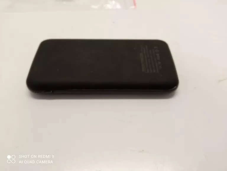 powerbank-wireless-charger-20000-zlacza-210270-8