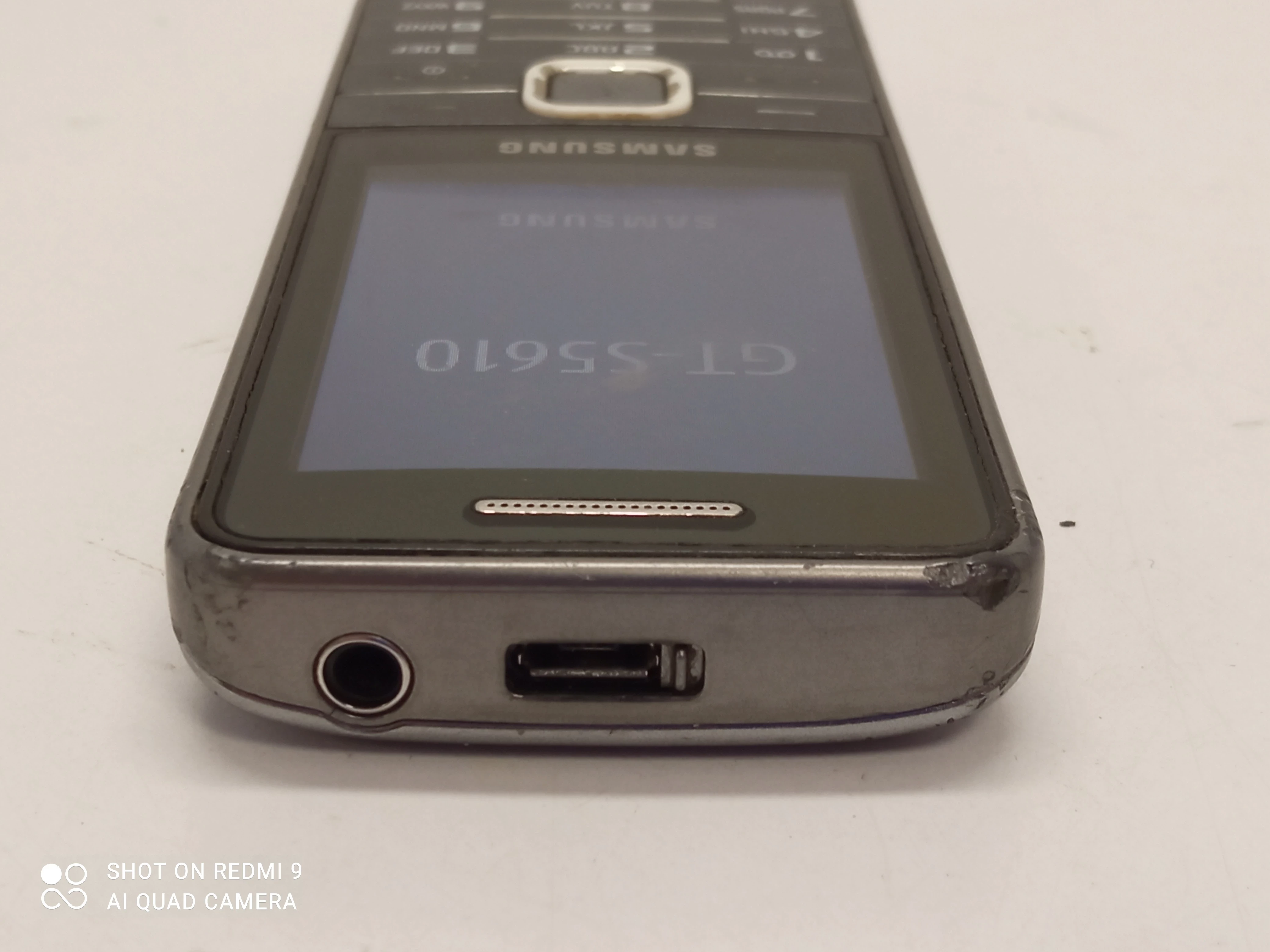 telefon-samsung-s5610-kod-producenta-gt-s5610msaxeo