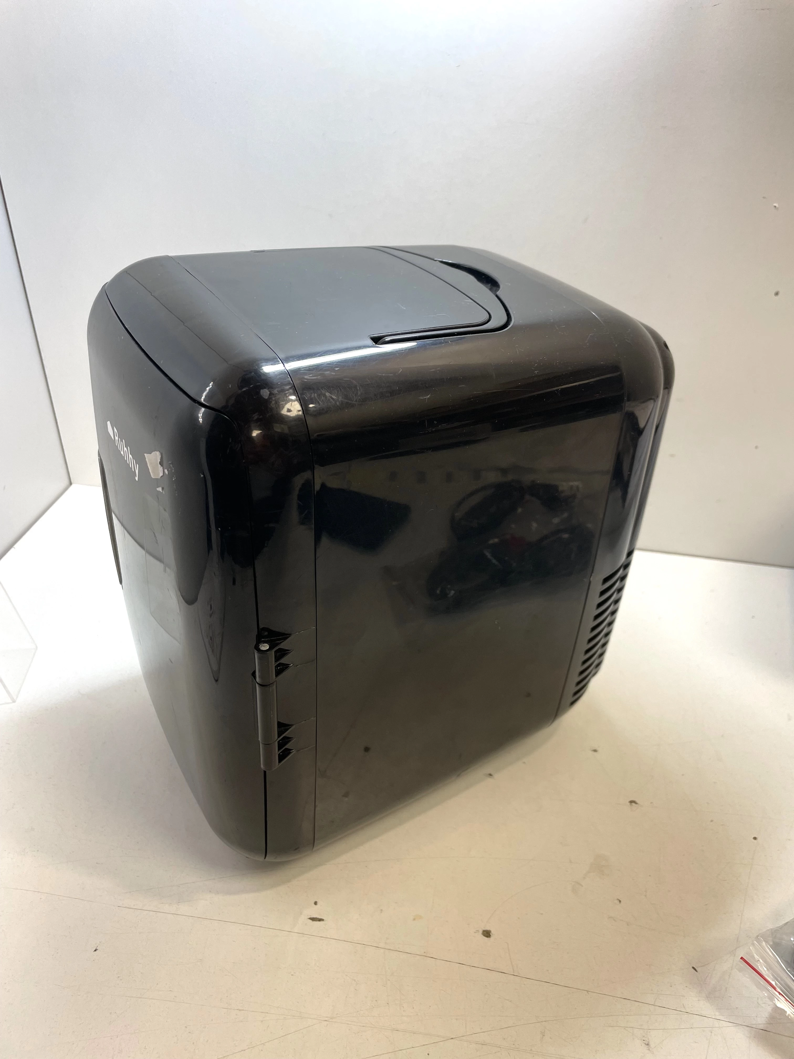 lodowka-turystyczna-ruhhy-tk-04-stan-11323-2