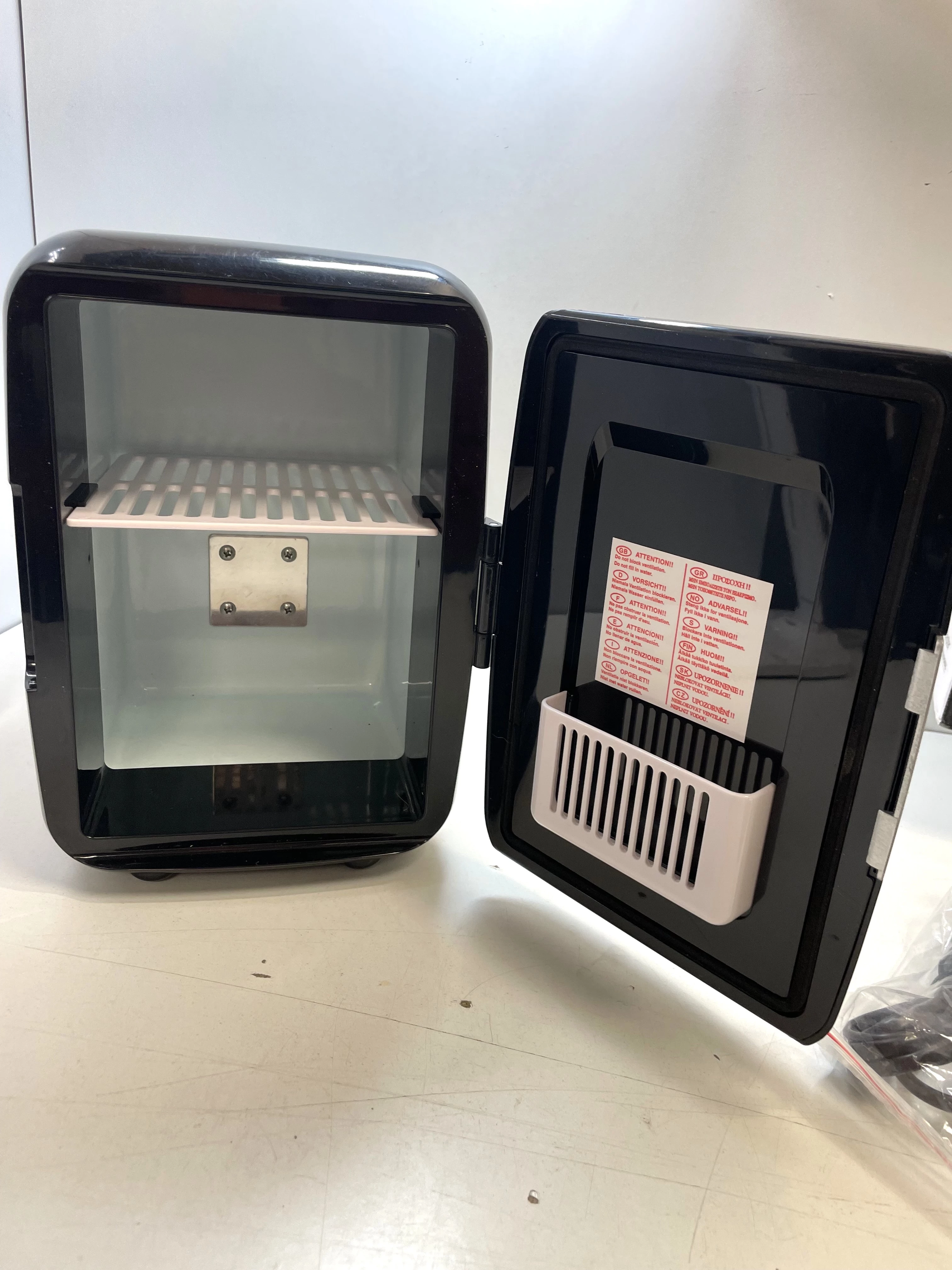 lodowka-turystyczna-ruhhy-tk-04-rodzaj-208330-235762