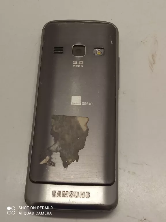 telefon-samsung-s5610-przekatna-ekranu-240