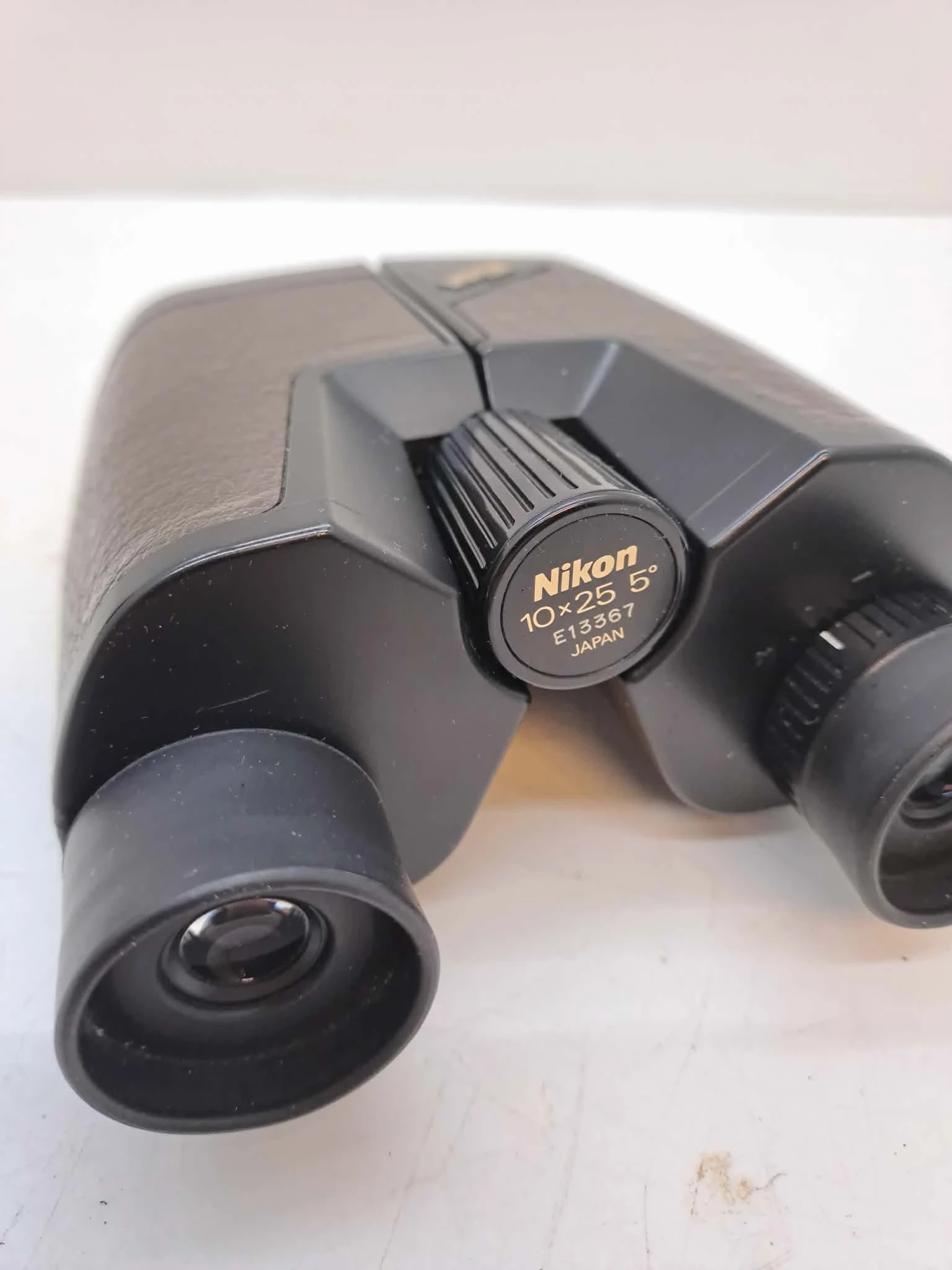 lornetka-nikon-travelite-9-x-25-mm-kod-producenta-10x25