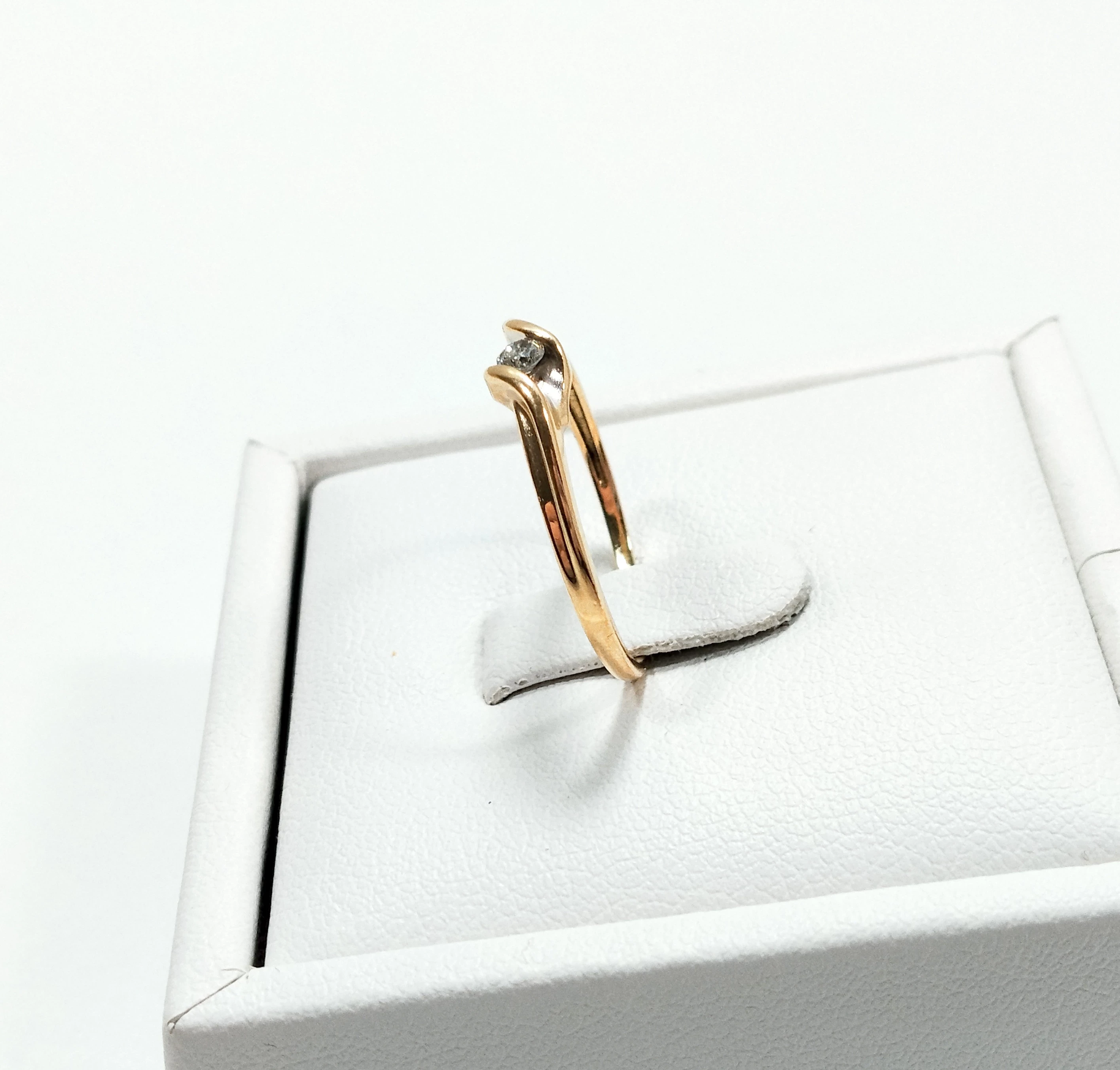 zloty-pierscionek-z-diamentem-pr333-r14-108g-proba-zlota-206646-228254