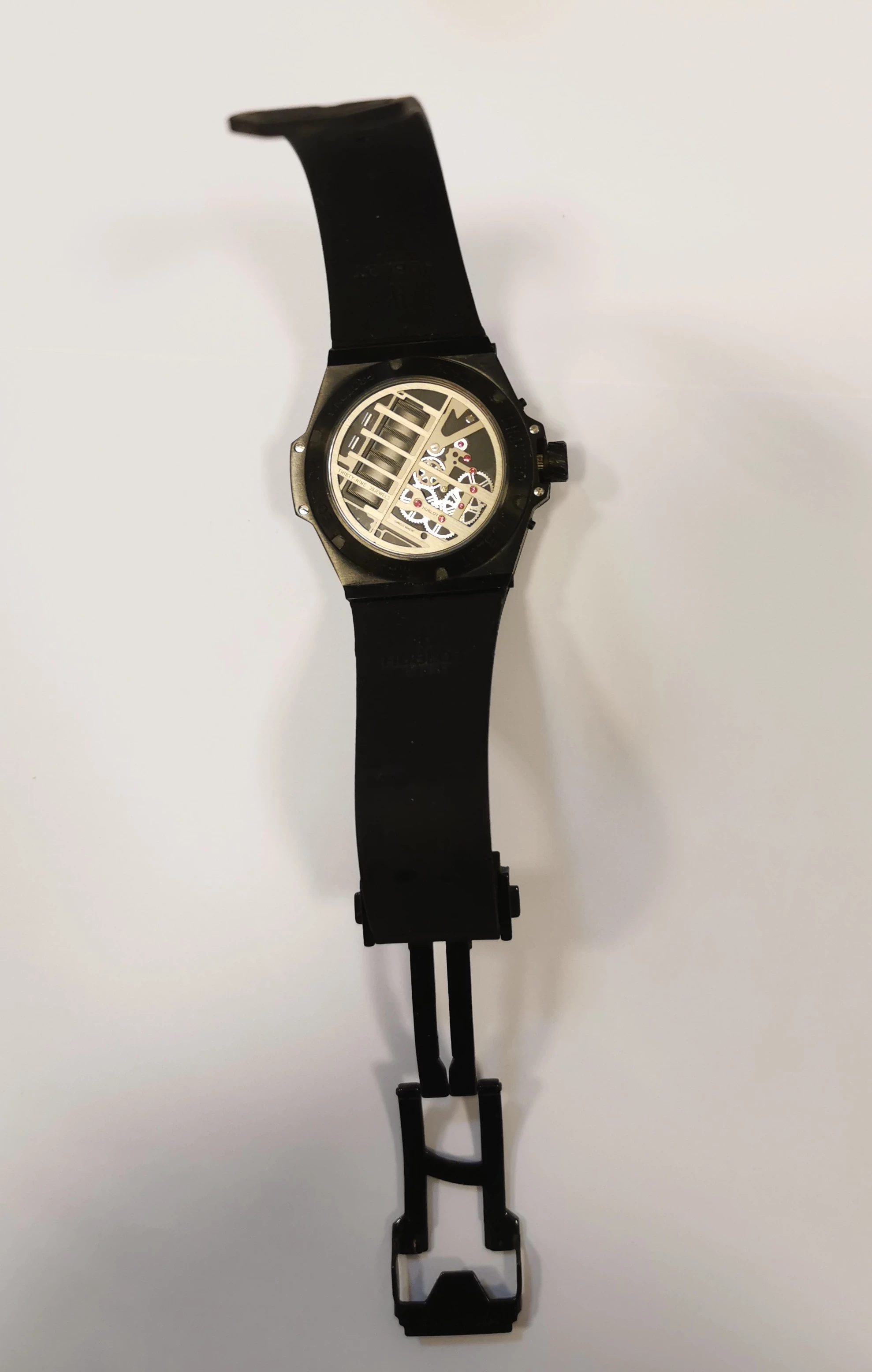 zegarek-hublot-mp-11-material-paska-129219-3