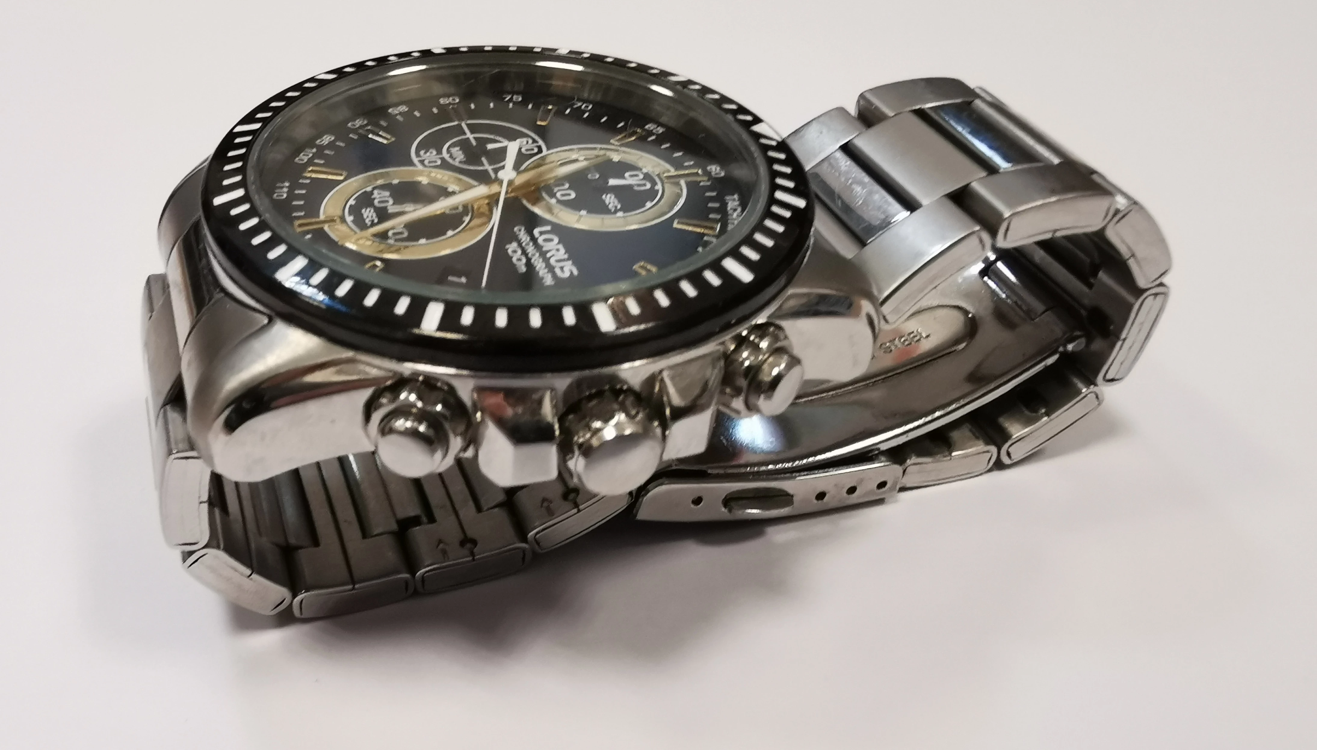 zegarek-lorus-vd57-x092-ksztalt-koperty-129223-2