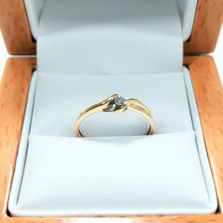 zloty-pierscionek-z-diamentem-pr333-r14-108g-stan-11323-2