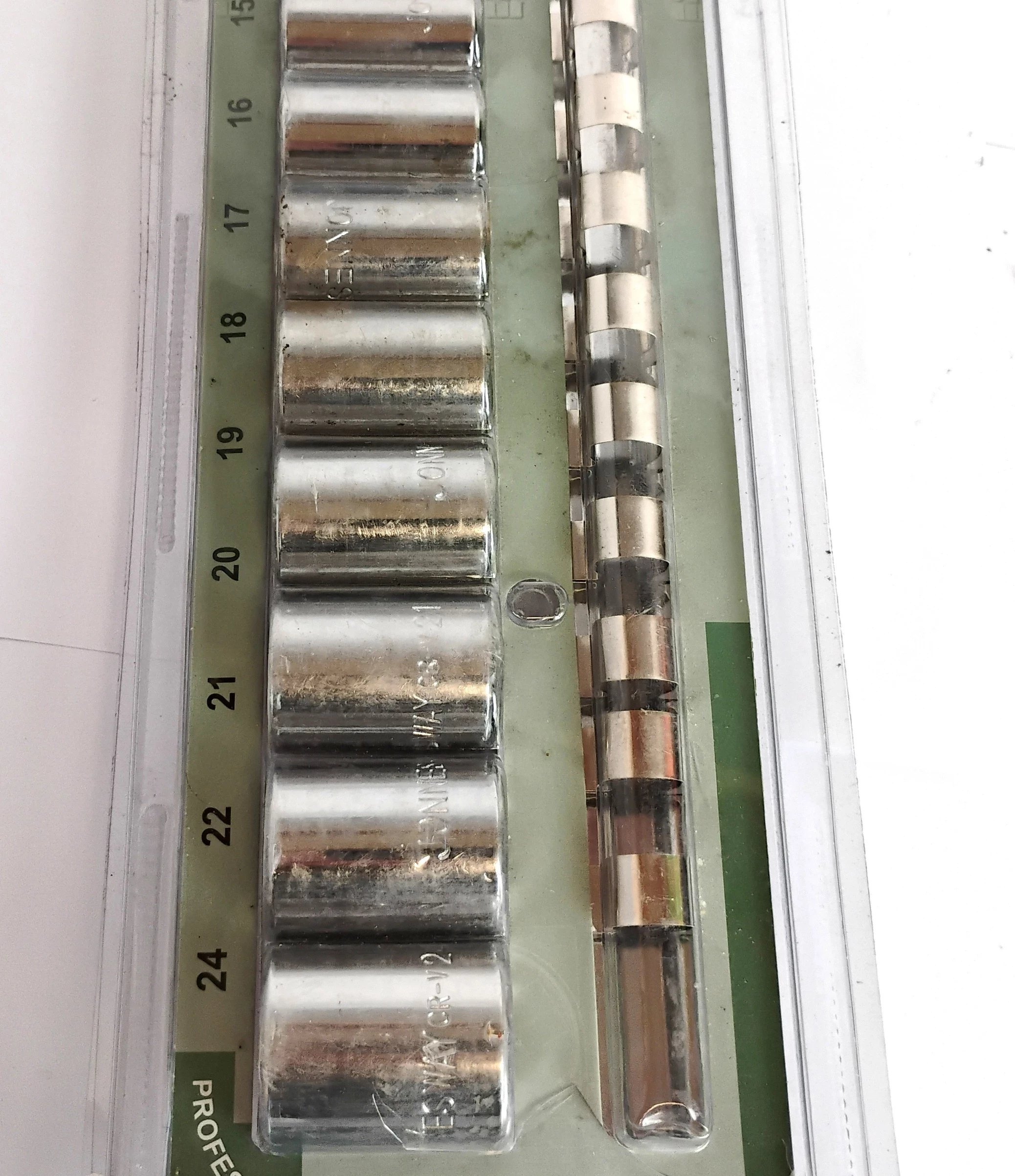 zestaw-13szt-nasadek-12-12-katnych-metrycznych-s05h4113s-jonnesway-stan-11323-2