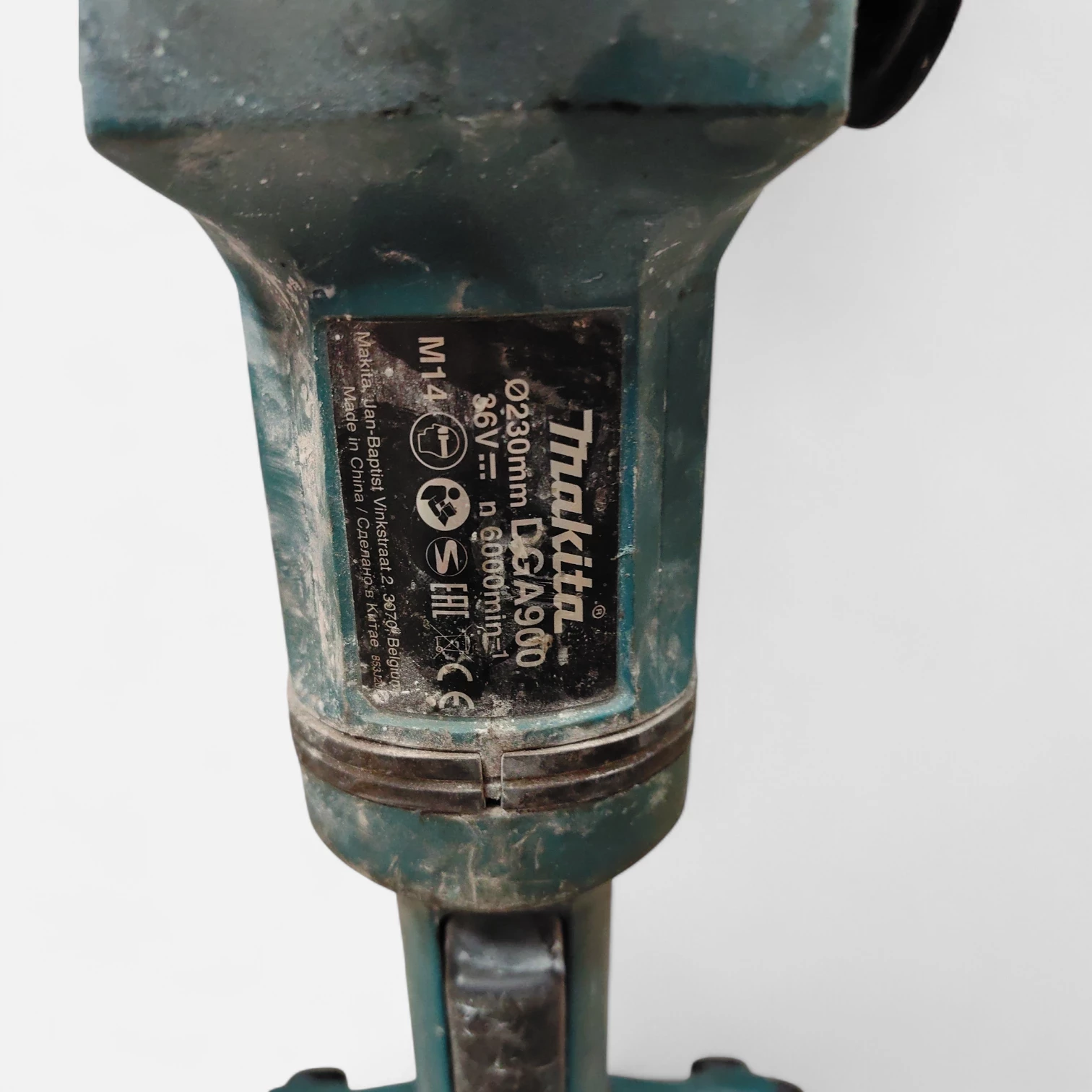 szlifierka-katowa-duza-makita-dga900-2x-akumulator-ladowarka-stan-11323-2