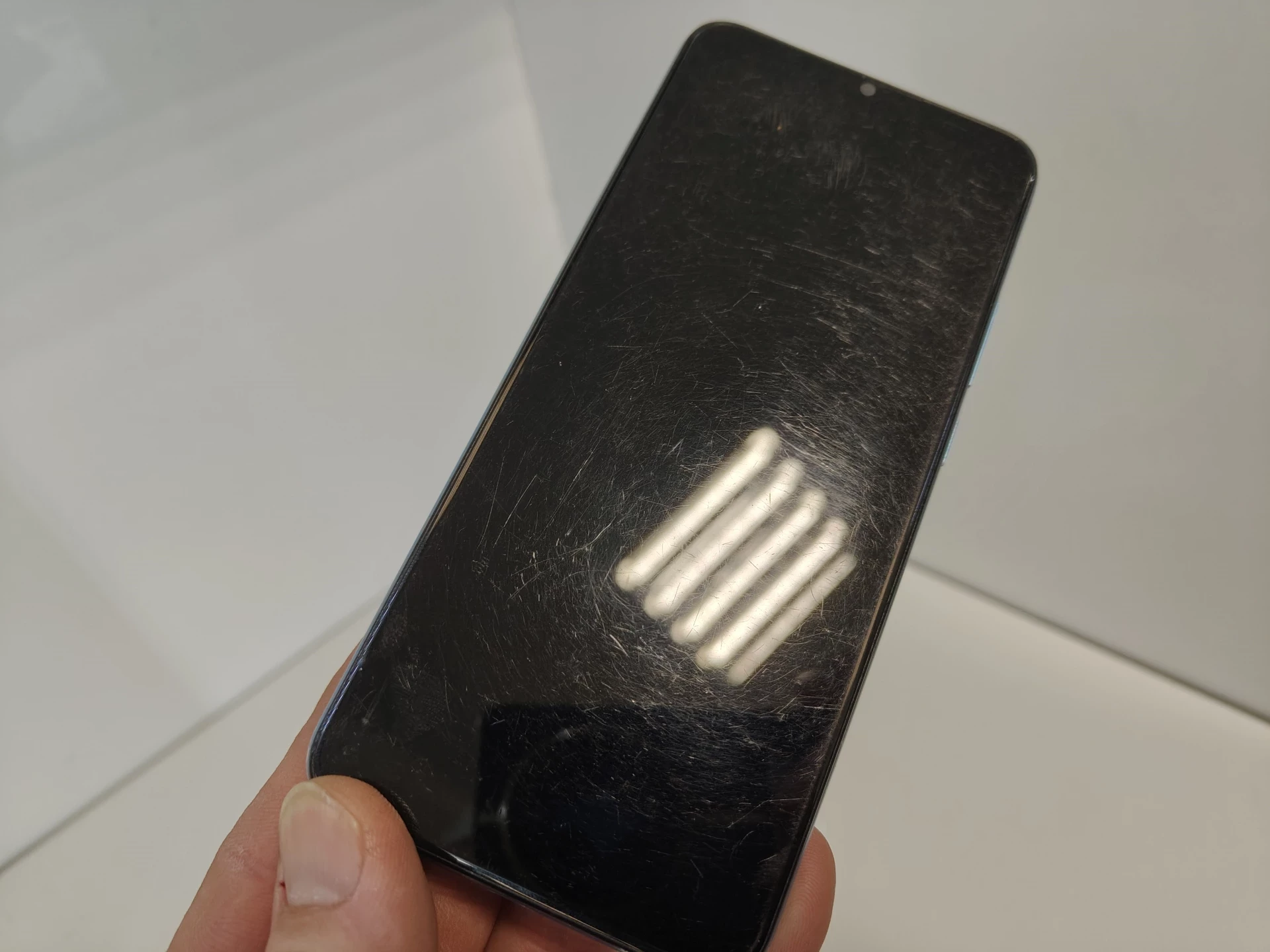 oppo-a15-232gb-przekatna-ekranu-652