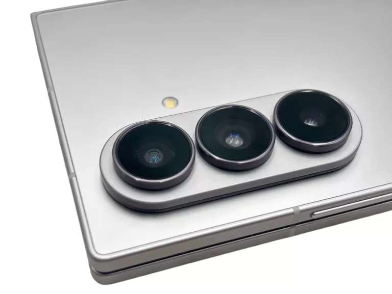 telefon-samsung-galaxy-z-fold-7-5g-12512gb-8-120hz-4400mah-opis-wbudowana-pamiec-202869-214181